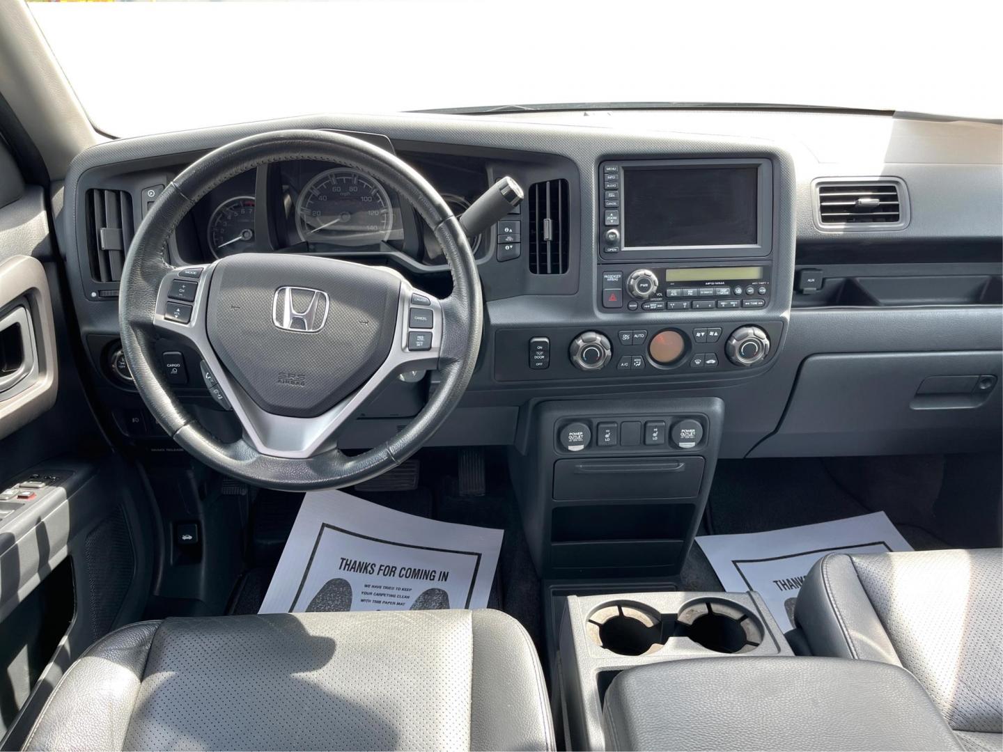 2014 Honda Ridgeline RTL-S (5FPYK1F67EB) with an 3.5L V6 SOHC 24V engine, 5-Speed Automatic transmission, located at 1230 East Main St, Xenia, OH, 45385, (937) 908-9800, 39.688026, -83.910172 - One Owner - Photo#19