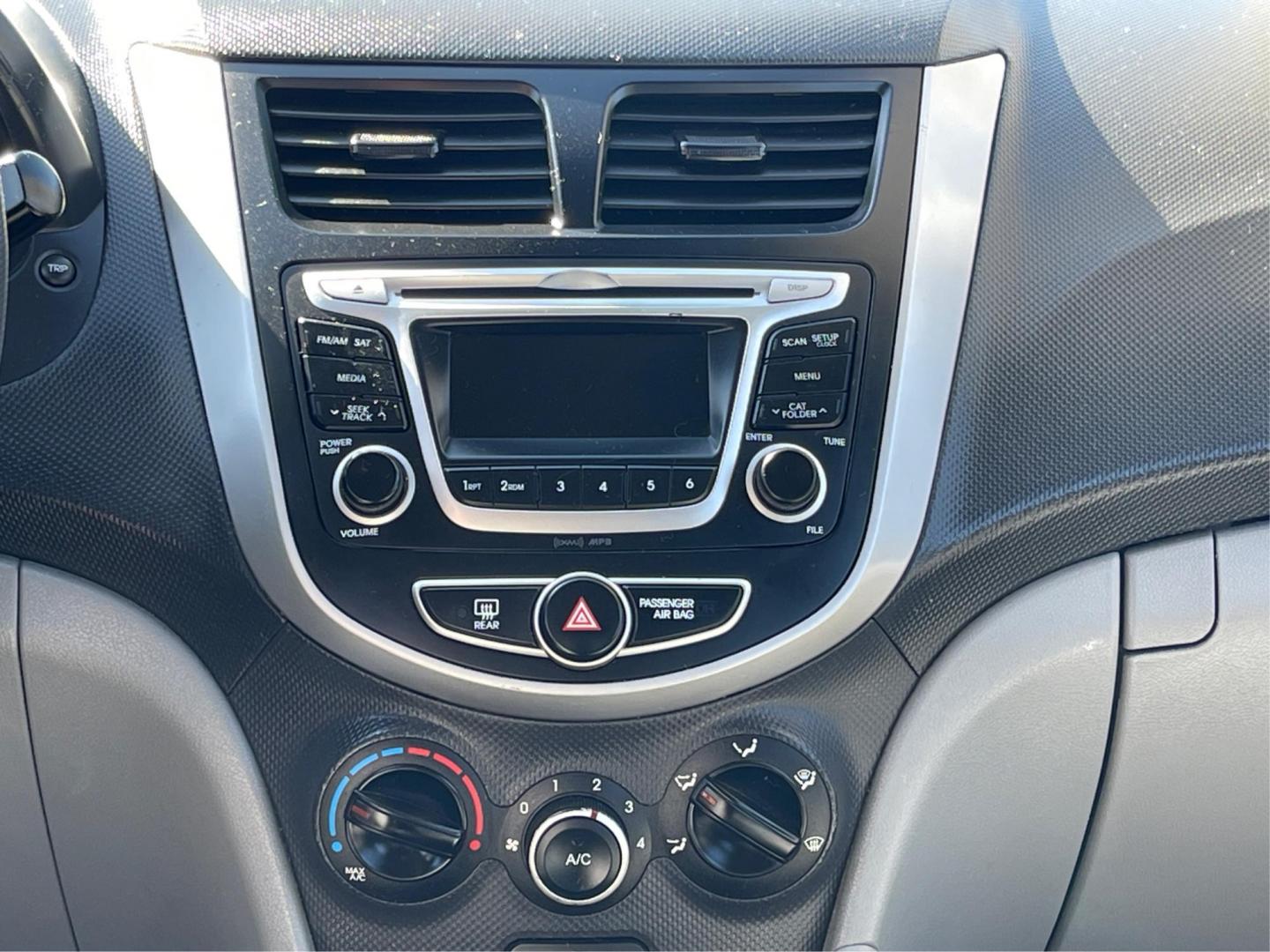 2014 Hyundai Accent GLS 4-Door (KMHCT4AE0EU) with an 1.6L L4 DOHC 16V engine, located at 8750 N County Rd 25A, Piqua, OH, 45356, (937) 908-9800, 40.164391, -84.232513 - 2014 Hyundai Accent GLS 4-Door - Photo#11