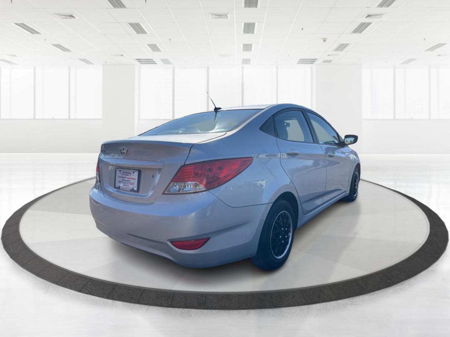 2014 Hyundai Accent GLS 4-Door (KMHCT4AE0EU) with an 1.6L L4 DOHC 16V engine, located at 8750 N County Rd 25A, Piqua, OH, 45356, (937) 908-9800, 40.164391, -84.232513 - 2014 Hyundai Accent GLS 4-Door - Photo#2