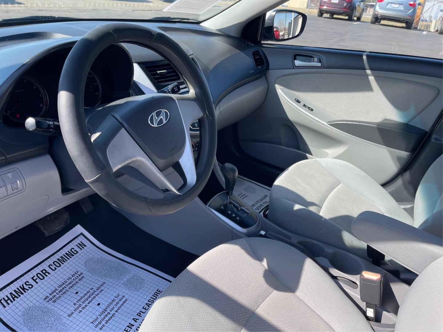 2014 Hyundai Accent GLS 4-Door (KMHCT4AE0EU) with an 1.6L L4 DOHC 16V engine, located at 8750 N County Rd 25A, Piqua, OH, 45356, (937) 908-9800, 40.164391, -84.232513 - 2014 Hyundai Accent GLS 4-Door - Photo#8