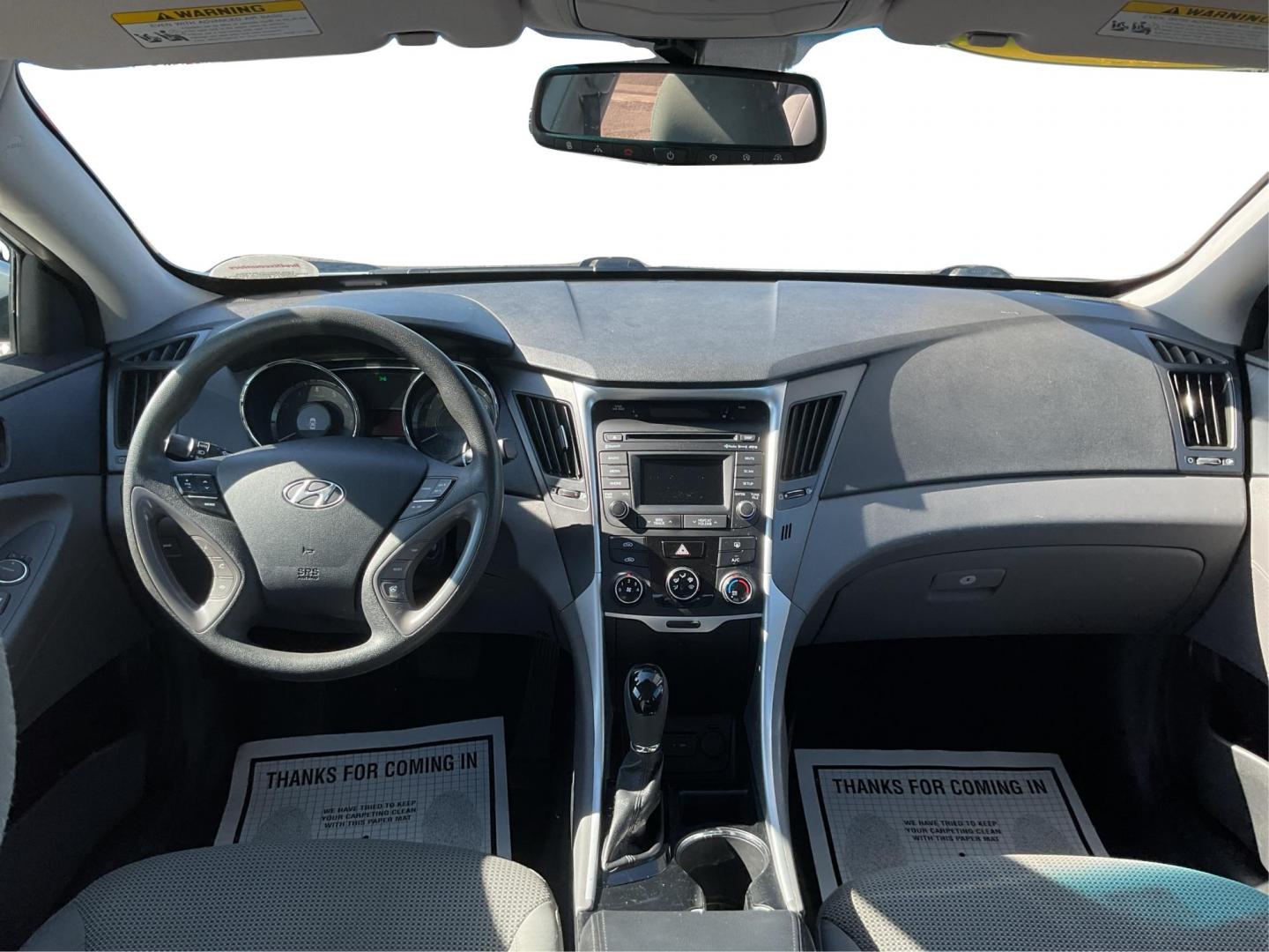 2014 Hyundai Sonata GLS (5NPEB4AC4EH) with an 2.4L I-4 gasoline direct injection engine, located at 4508 South Dixie Dr, Moraine, OH, 45439, (937) 908-9800, 39.689976, -84.218452 - 2014 Hyundai Sonata GLS - Photo#19