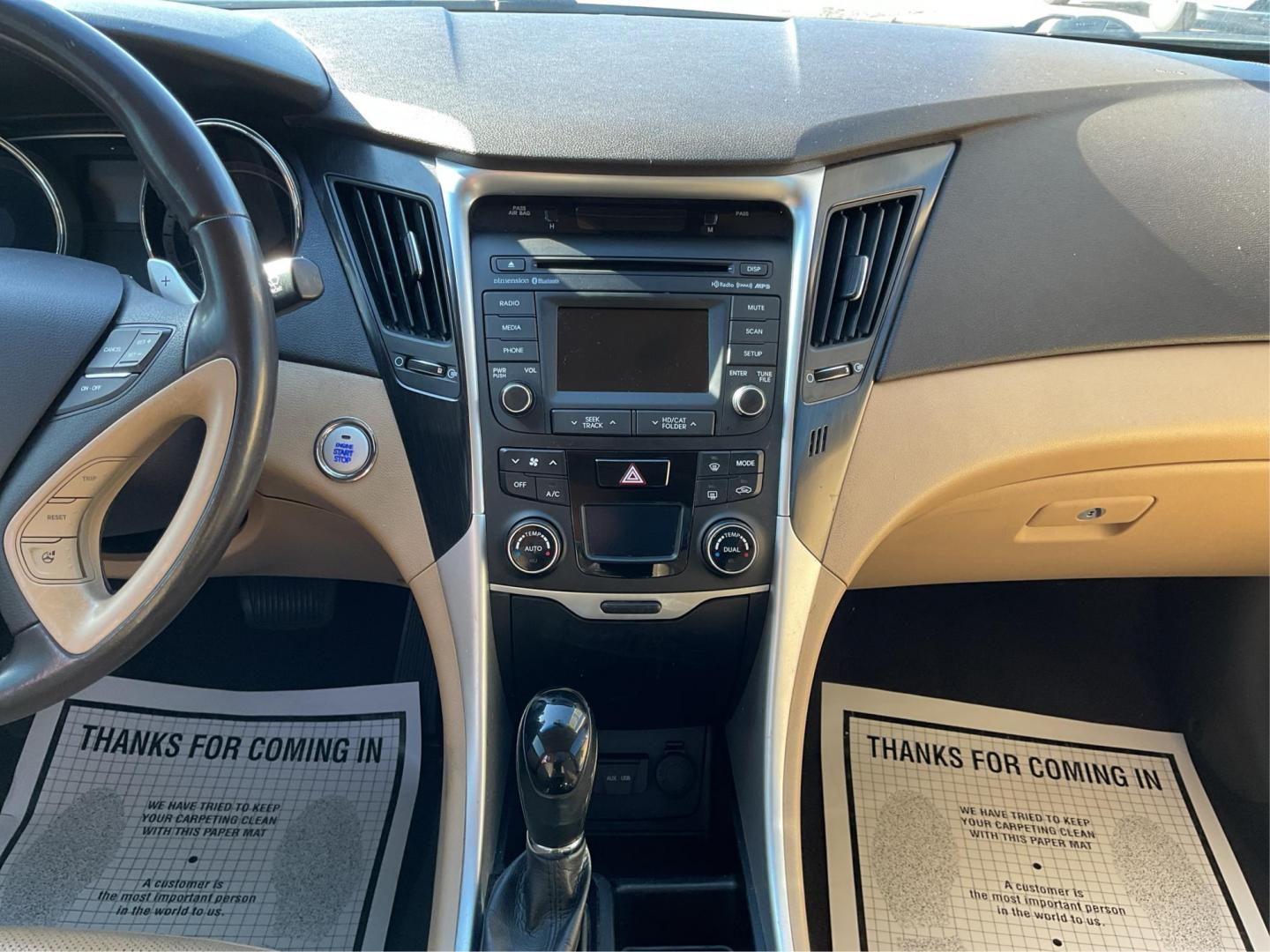 2014 Hyundai Sonata Limited 2.0T (5NPEC4AB6EH) with an 2L I-4 gasoline direct injection engine, located at 8750 N County Rd 25A, Piqua, OH, 45356, (937) 908-9800, 40.164391, -84.232513 - 2014 Hyundai Sonata Limited 2.0T - Photo#12
