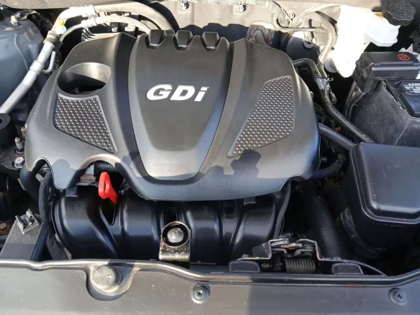 2014 Hyundai Tucson GLS AWD (KM8JUCAG3EU) with an 2.4L L4 DOHC 16V engine, 6-Speed Automatic transmission, located at 1184 Kauffman Ave, Fairborn, OH, 45324, (937) 908-9800, 39.807072, -84.030914 - **Explore the Great Outdoors with the 2014 Hyundai Tucson GLS AWD! Perfect for Weekend Adventures!**<br /> <br /> If you're ready to embrace life's adventures, the 2014 Hyundai Tucson GLS AWD is the SUV you need. Whether you're planning a weekend camping trip, daily commutes around Fairborn, or shut - Photo#11