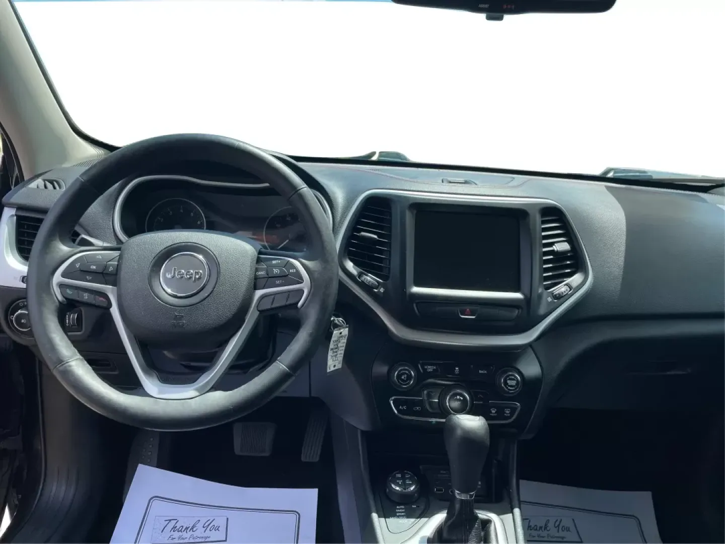 2014 Jeep Cherokee Trailhawk (1C4PJMBS6EW) with an Other engine, located at 1184 Kauffman Ave, Fairborn, OH, 45324, (937) 908-9800, 39.807072, -84.030914 - Experience the thrill of adventure with the 2014 Jeep Cherokee Trailhawk, now available at Advantage Car and Credit in Fairborn, OH. This crossover SUV isn't just a vehicle; it's the perfect companion for weekend getaways, family road trips, and daily commutes alike. Whether you're traversing rugged - Photo#21