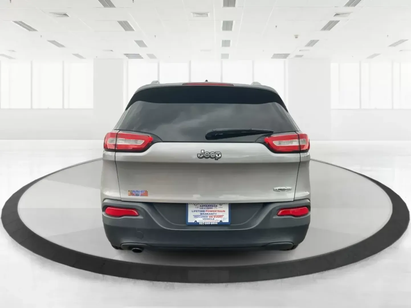 2014 Jeep Cherokee Latitude (1C4PJLCB4EW) with an Other engine, located at 1951 S Dayton Lakeview Rd., New Carlisle, OH, 45344, (937) 908-9800, 39.890999, -84.050255 - 2014 Jeep Cherokee Latitude - Photo#1