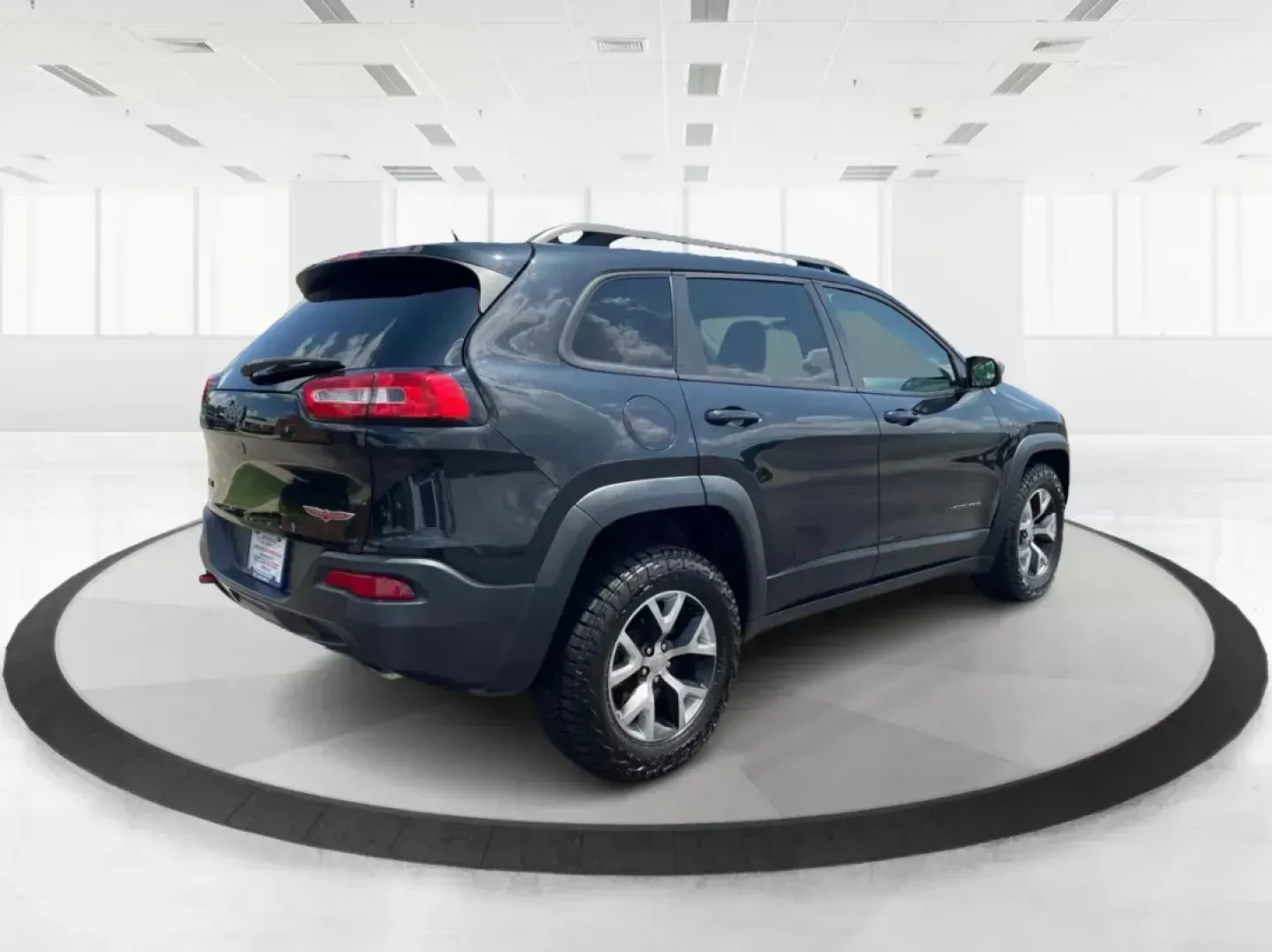 2014 Jeep Cherokee Trailhawk (1C4PJMBS6EW) with an Other engine, located at 1184 Kauffman Ave, Fairborn, OH, 45324, (937) 908-9800, 39.807072, -84.030914 - **Adventure Awaits with the 2014 Jeep Cherokee Trailhawk! Perfect for Weekend Getaways and Daily Commutes!**<br /> <br /> Are you ready to elevate your driving experience? The 2014 Jeep Cherokee Trailhawk is the quintessential vehicle for those who crave adventure, whether it's a road trip to the sc - Photo#2