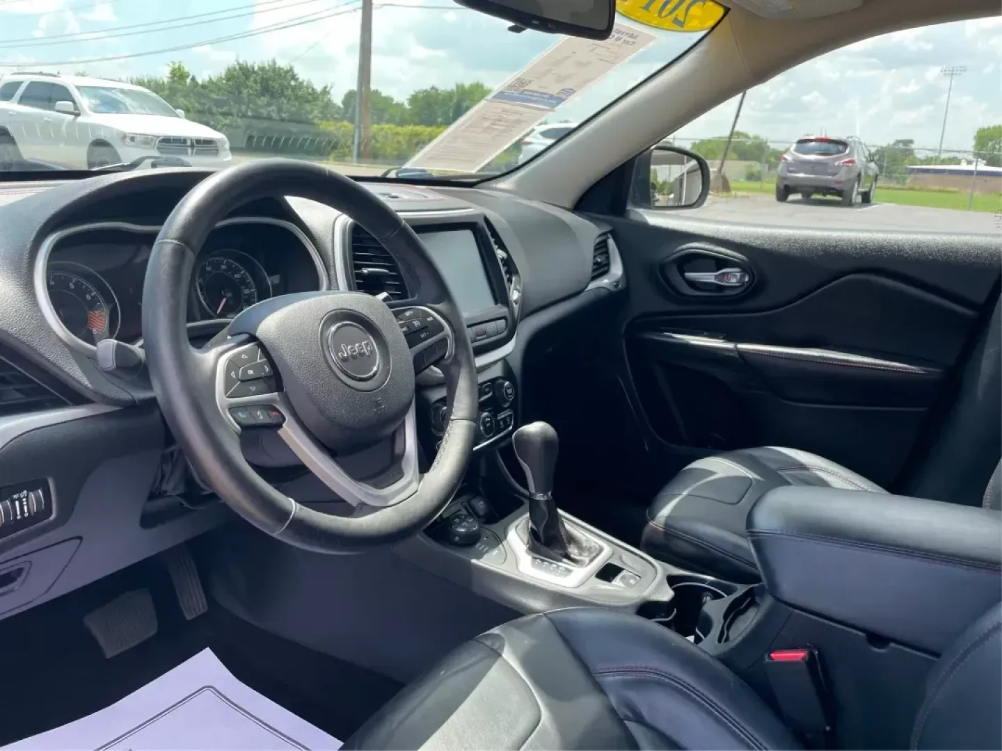 2014 Jeep Cherokee Trailhawk (1C4PJMBS6EW) with an Other engine, located at 1184 Kauffman Ave, Fairborn, OH, 45324, (937) 908-9800, 39.807072, -84.030914 - **Adventure Awaits with the 2014 Jeep Cherokee Trailhawk! Perfect for Weekend Getaways and Daily Commutes!**<br /> <br /> Are you ready to elevate your driving experience? The 2014 Jeep Cherokee Trailhawk is the quintessential vehicle for those who crave adventure, whether it's a road trip to the sc - Photo#8
