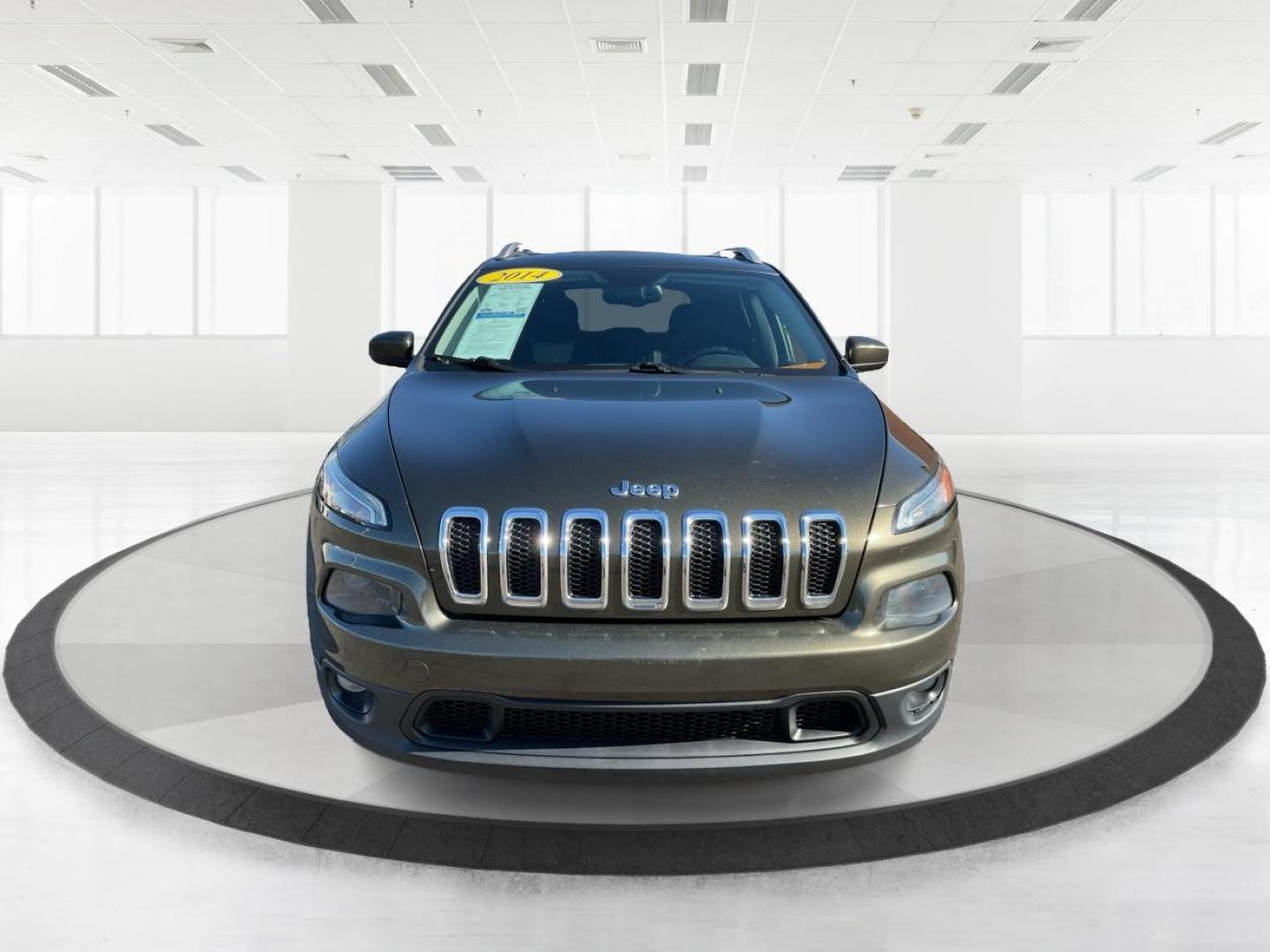 2014 Jeep Cherokee Latitude (1C4PJLCS8EW) with an MultiAir2 Tigershark 2.4L I-4 variable valve contr engine, located at 8750 N County Rd 25A, Piqua, OH, 45356, (937) 908-9800, 40.164391, -84.232513 - 2014 Jeep Cherokee Latitude - Photo#6