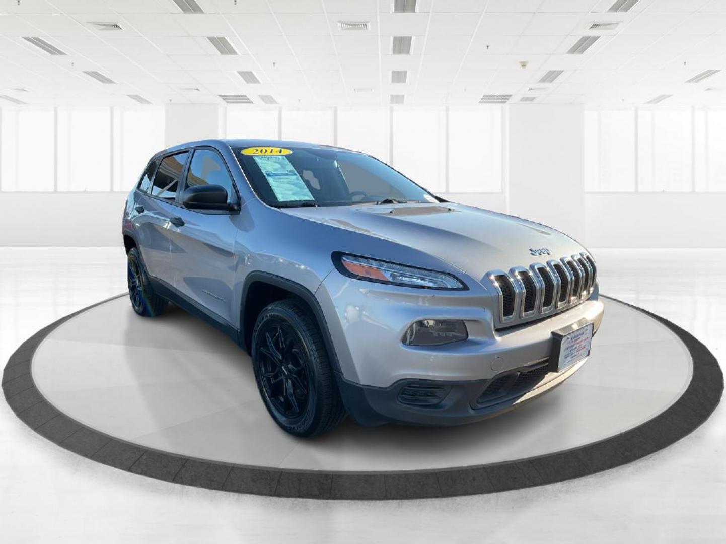 2014 Jeep Cherokee Sport (1C4PJLAB6EW) with an MultiAir2 Tigershark 2.4L I-4 variable valve contr engine, located at 880 E. National Road, Vandalia, OH, 45377, (937) 908-9800, 39.891918, -84.183594 - 2014 Jeep Cherokee Sport - Photo#0