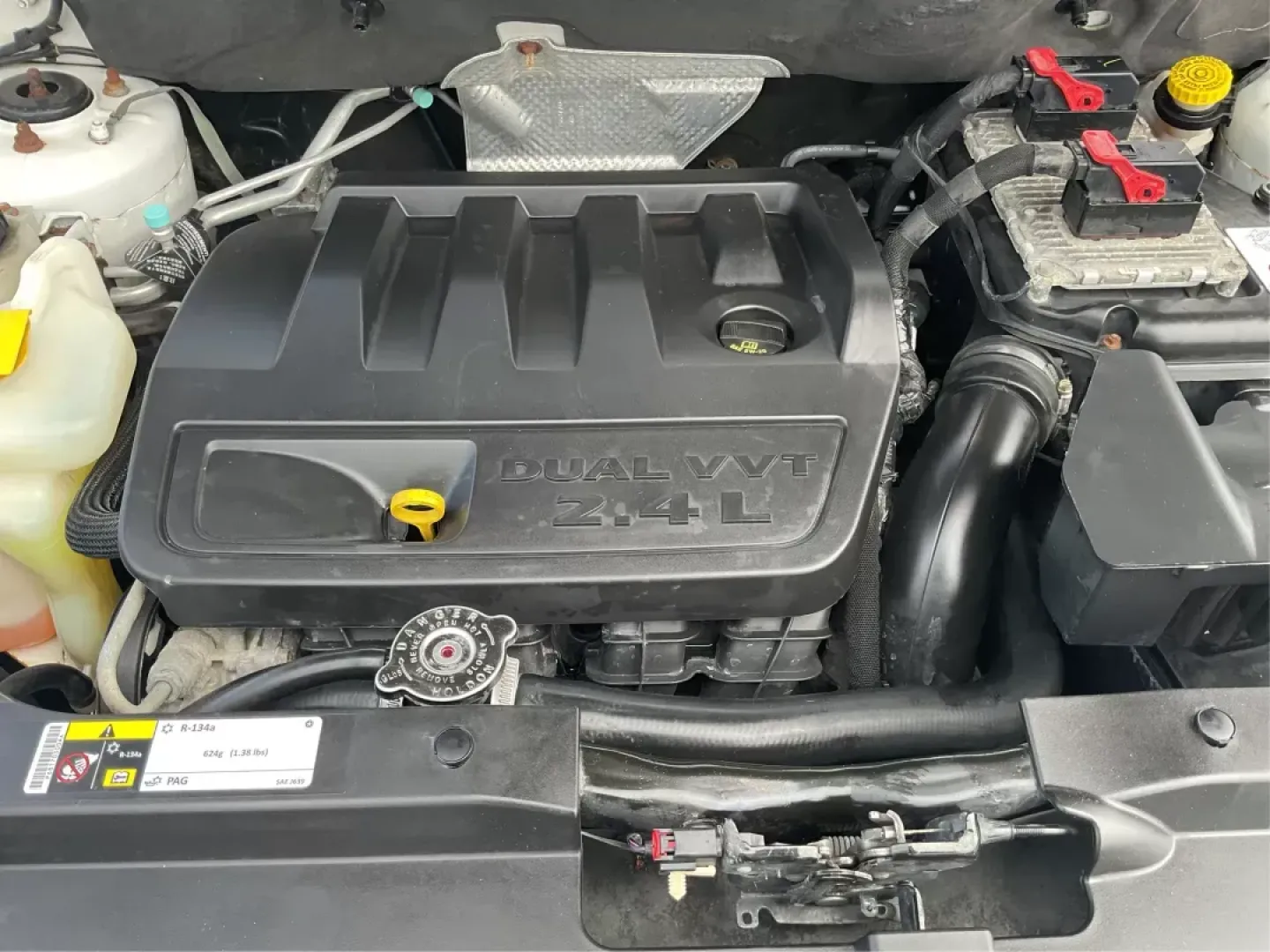 2014 Jeep Compass Latitude (1C4NJDEB0ED) with an 2.4L I-4 DOHC engine, located at 8750 N County Rd 25A, Piqua, OH, 45356, (937) 908-9800, 40.164391, -84.232513 - **Adventure Awaits: Discover the 2014 Jeep Compass Latitude at Advantage Car and Credit in Fairborn, OH!**<br /> <br /> Are you ready to elevate your lifestyle and embrace new adventures? Whether you're planning a family getaway, commuting to work, or exploring the scenic roads of Fairborn, this exc - Photo#10