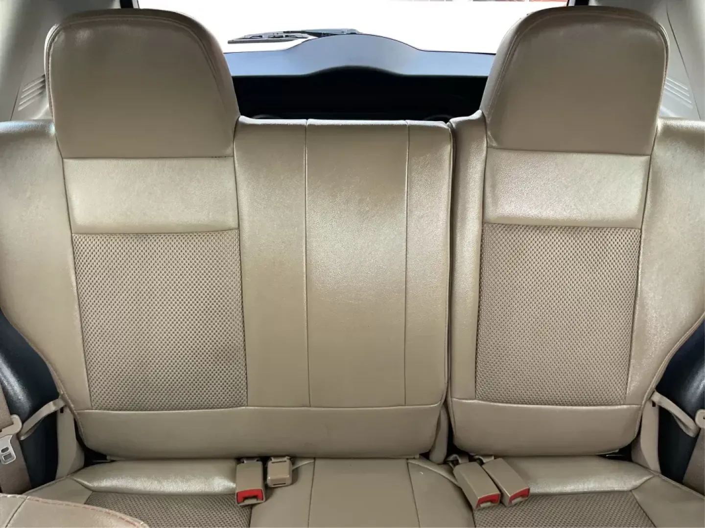 2014 Jeep Compass Latitude (1C4NJDEB0ED) with an 2.4L I-4 DOHC engine, located at 8750 N County Rd 25A, Piqua, OH, 45356, (937) 908-9800, 40.164391, -84.232513 - **Adventure Awaits: Discover the 2014 Jeep Compass Latitude at Advantage Car and Credit in Fairborn, OH!**<br /> <br /> Are you ready to elevate your lifestyle and embrace new adventures? Whether you're planning a family getaway, commuting to work, or exploring the scenic roads of Fairborn, this exc - Photo#13