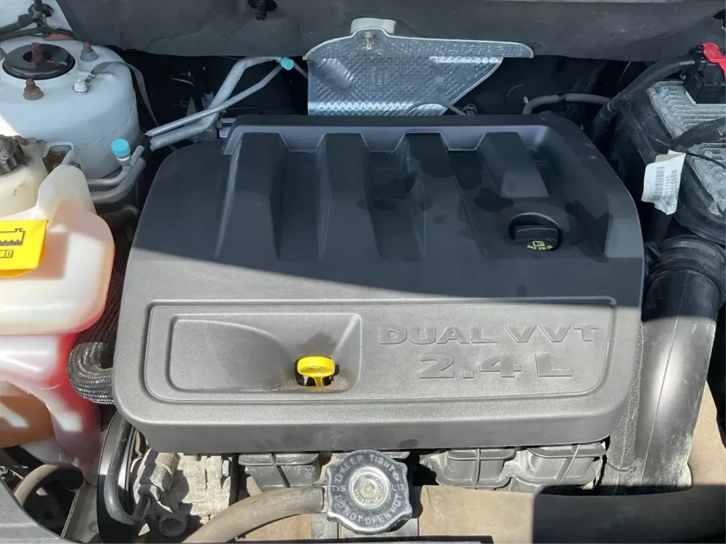 2014 Jeep Compass Sport (1C4NJDBB6ED) with an 2.4L I-4 DOHC engine, located at 401 Woodman Dr, Riverside, OH, 45431, (937) 908-9800, 39.760899, -84.123421 - **Discover Your Next Adventure with the 2014 Jeep Compass Sport at Advantage Car and Credit!**<br /> <br /> Are you ready to elevate your driving experience? Whether you're a weekend adventurer, a busy commuter, or a growing family seeking reliability, the 2014 Jeep Compass Sport is the perfect comp - Photo#10