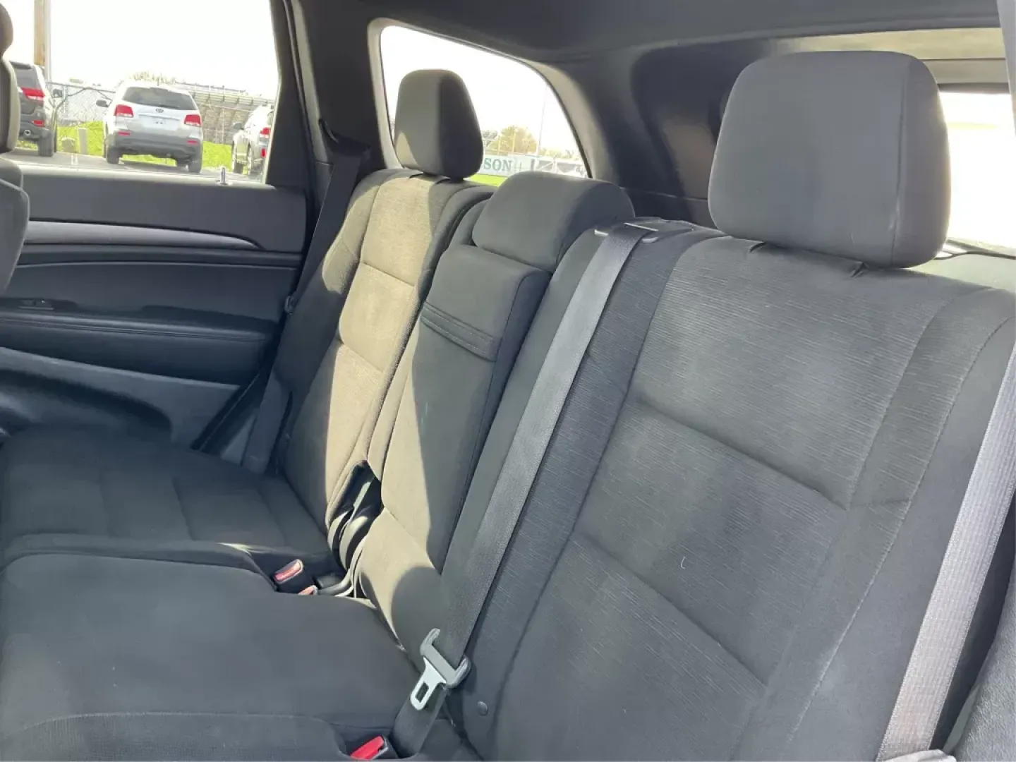 2014 Jeep Grand Cherokee Laredo (1C4RJFAGXEC) with an 3.6L V-6 DOHC engine, located at 1951 S Dayton Lakeview Rd., New Carlisle, OH, 45344, (937) 908-9800, 39.890999, -84.050255 - 2014 Jeep Grand Cherokee Laredo - Photo#9