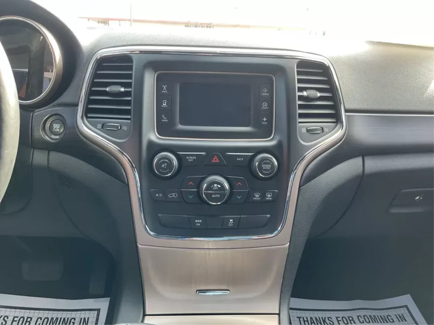 2014 Jeep Grand Cherokee Laredo (1C4RJFAGXEC) with an 3.6L V-6 DOHC engine, located at 1951 S Dayton Lakeview Rd., New Carlisle, OH, 45344, (937) 908-9800, 39.890999, -84.050255 - 2014 Jeep Grand Cherokee Laredo - Photo#12