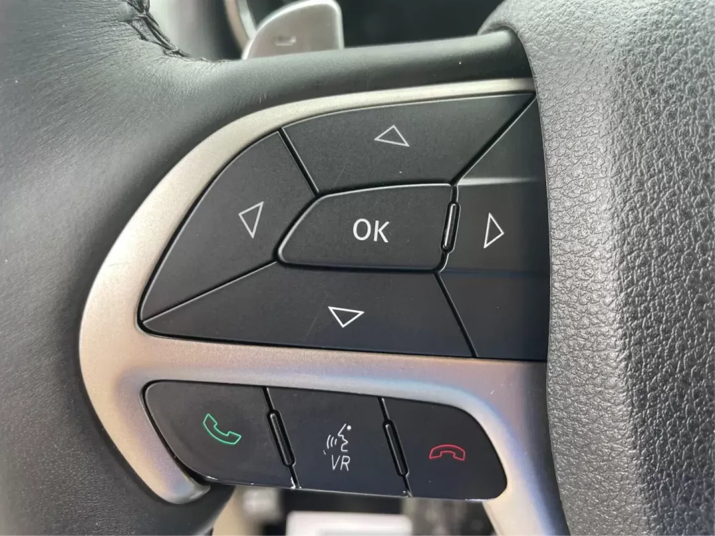 2014 Jeep Grand Cherokee Limited (1C4RJFBG4EC) with an Other engine, located at 401 Woodman Dr, Riverside, OH, 45431, (937) 908-9800, 39.760899, -84.123421 - 2014 Jeep Grand Cherokee Limited - Photo#16