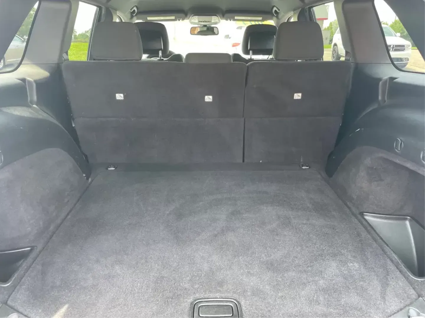 2014 Jeep Grand Cherokee Laredo (1C4RJFAGXEC) with an 3.6L V-6 DOHC engine, located at 1184 Kauffman Ave, Fairborn, OH, 45324, (937) 908-9800, 39.807072, -84.030914 - **Explore the Great Outdoors with the 2014 Jeep Grand Cherokee Laredo Perfect for Adventurous Souls!**<br /> <br /> Are you ready to elevate your travel experience? The 2014 Jeep Grand Cherokee Laredo is not just a vehicle; it's your ticket to adventure. Ideal for families seeking weekend getaways, - Photo#11