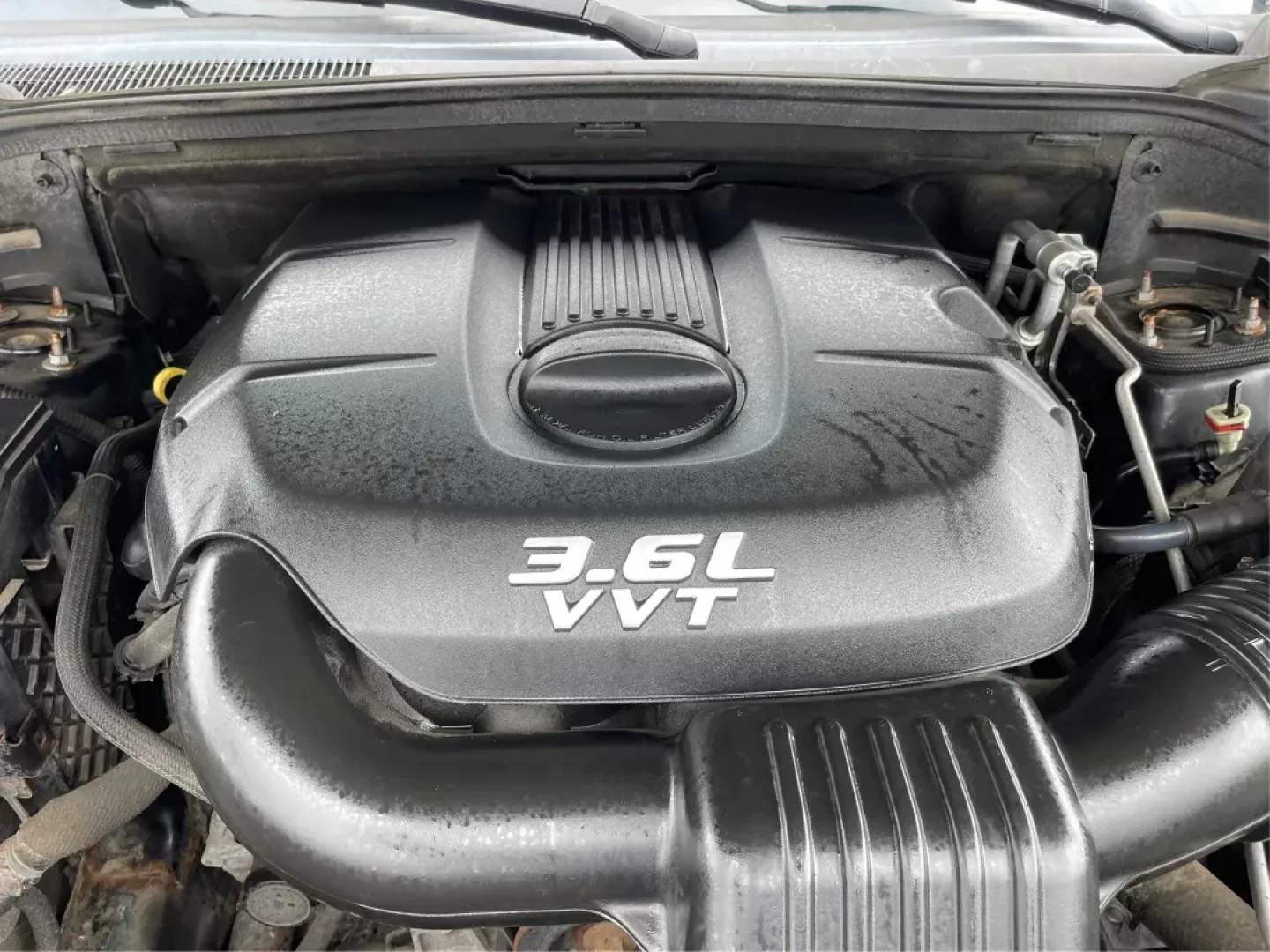 2014 Jeep Grand Cherokee Limited (1C4RJFBG9EC) with an Other engine, located at 401 Woodman Dr, Riverside, OH, 45431, (937) 908-9800, 39.760899, -84.123421 - **Elevate Your Adventures with the 2014 Jeep Grand Cherokee Limited! Perfect for Families and Explorers Alike!**<br /> <br /> Are you ready to take your road trips, commutes, or family outings to the next level? The 2014 Jeep Grand Cherokee Limited is the perfect SUV for those seeking adventure, com - Photo#10