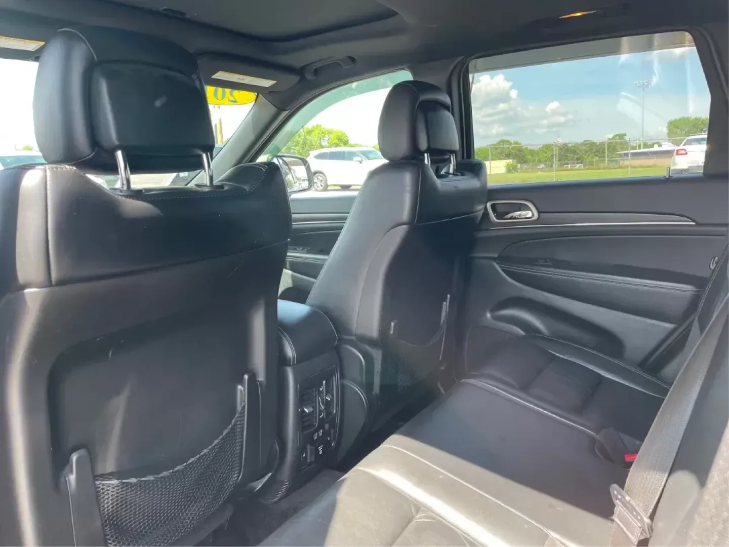 2014 Jeep Grand Cherokee Limited (1C4RJFBG6EC) with an Other engine, located at 8750 N County Rd 25A, Piqua, OH, 45356, (937) 908-9800, 40.164391, -84.232513 - **Adventure Awaits with the 2014 Jeep Grand Cherokee Limited Perfect for Families and Weekend Warriors!**<br /> <br /> Are you looking for a versatile SUV that can handle everything from daily commutes to spontaneous road trips? Look no further! The 2014 Jeep Grand Cherokee Limited, available at Ad - Photo#9