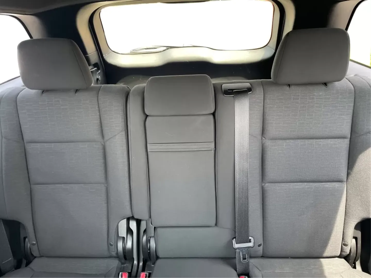 2014 Jeep Grand Cherokee Laredo (1C4RJFAGXEC) with an 3.6L V-6 DOHC engine, located at 1184 Kauffman Ave, Fairborn, OH, 45324, (937) 908-9800, 39.807072, -84.030914 - Are you ready to elevate your daily drive and weekend adventures? Look no further than Advantage Car and Credit in Fairborn, OH, where we specialize in offering reliable vehicles tailored to your lifestyle. Our featured vehicle, a 2014 Jeep Grand Cherokee Laredo, is perfect for anyone seeking a blen - Photo#14