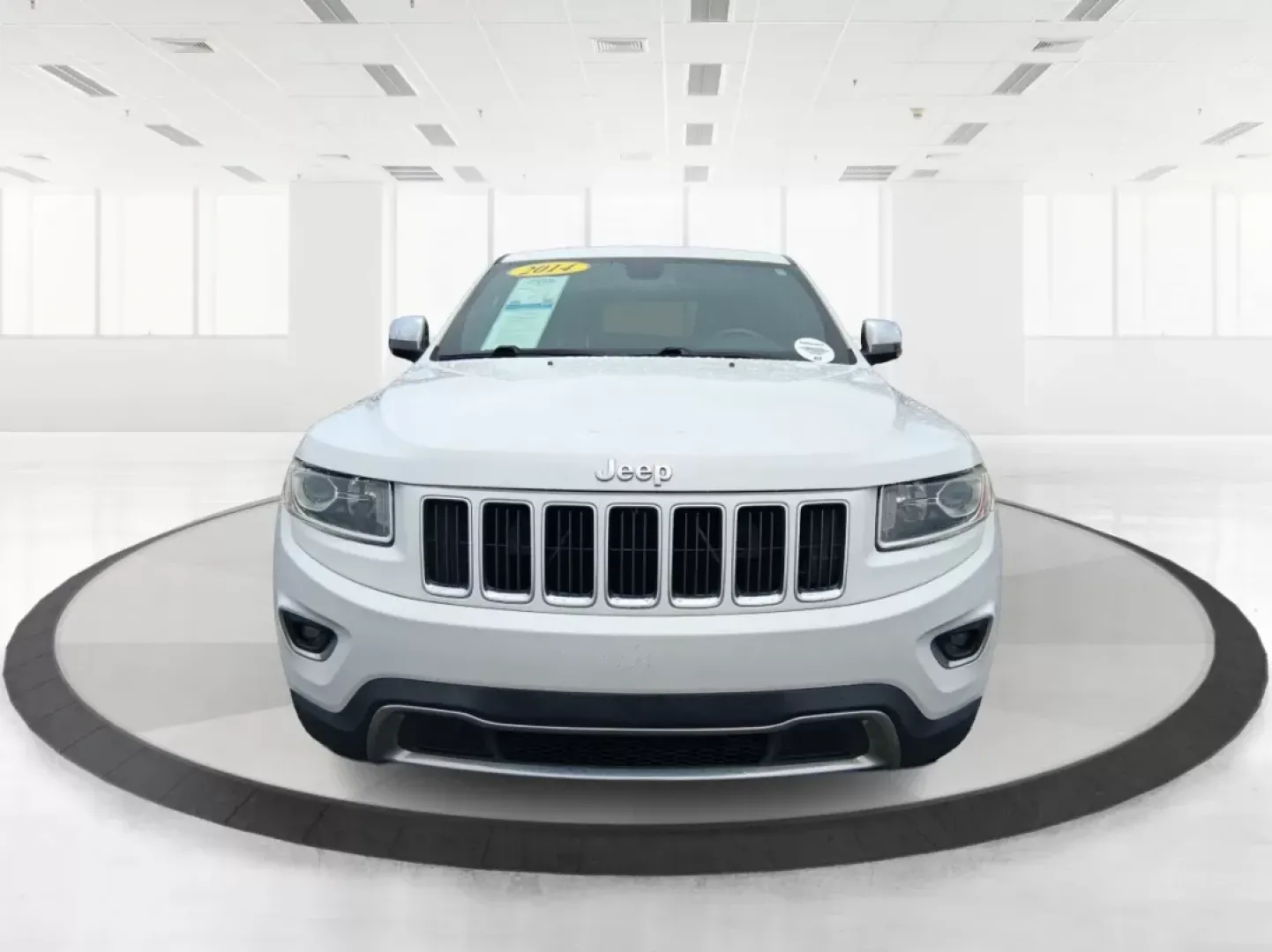 2014 Jeep Grand Cherokee Limited (1C4RJEBG2EC) with an Other engine, located at 8750 N County Rd 25A, Piqua, OH, 45356, (937) 908-9800, 40.164391, -84.232513 - **Unleash Adventure with the 2014 Jeep Grand Cherokee Limited at Advantage Car and Credit - Piqua!**<br /> <br /> Are you ready to elevate your driving experience? The 2014 Jeep Grand Cherokee Limited is the perfect vehicle for those who crave both adventure and comfort. Whether you're taking the fa - Photo#7