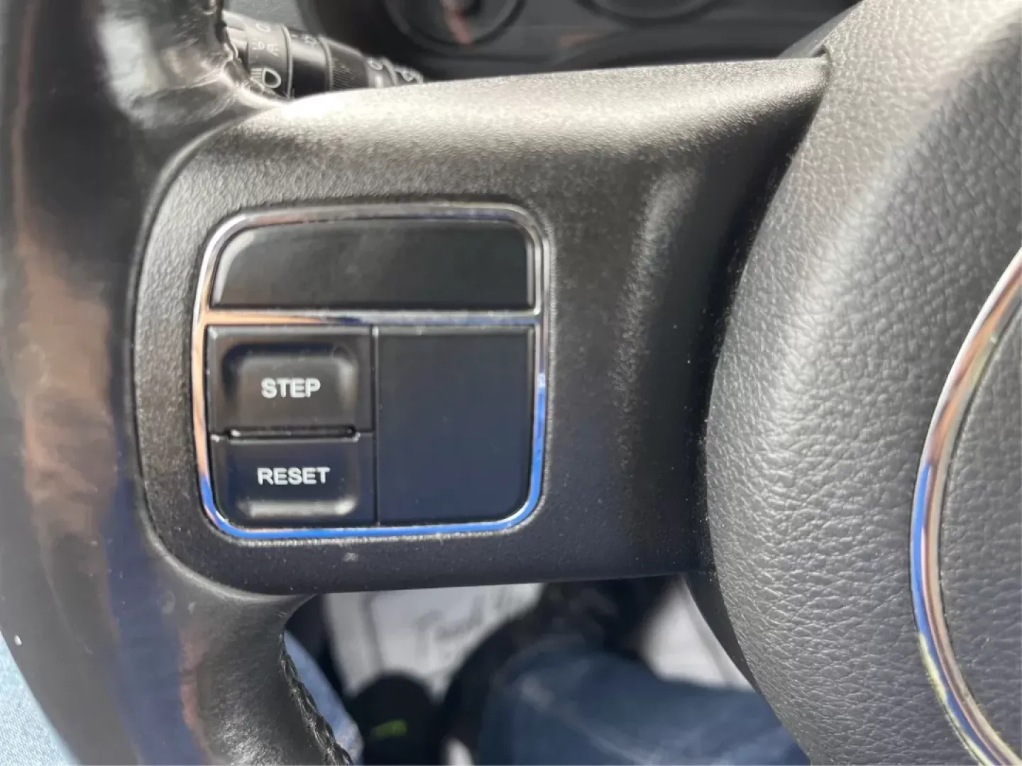 2014 Jeep Patriot Latitude 4WD (1C4NJRFB5ED) with an 2.4L L4 DOHC 16V engine, located at 1230 East Main St, Xenia, OH, 45385, (937) 908-9800, 39.688026, -83.910172 - **Adventure Awaits with the 2014 Jeep Patriot Latitude 4WD!**<br /> <br /> If you're longing for a vehicle that blends rugged capability with everyday comfort, look no further than the 2014 Jeep Patriot Latitude 4WD. Perfect for weekend adventures or daily commutes, this SUV is designed to take you - Photo#15