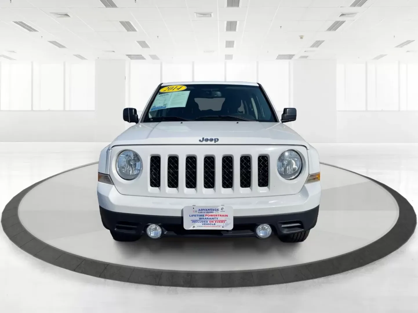 2014 Jeep Patriot Latitude (1C4NJPFB0ED) with an 2.4L I-4 DOHC engine, located at 1951 S Dayton Lakeview Rd., New Carlisle, OH, 45344, (937) 908-9800, 39.890999, -84.050255 - **Adventure Awaits with This 2014 Jeep Patriot Latitude! Perfect for Road Trips and Family Outings!**<br /> <br /> Explore the open road with confidence and comfort in this 2014 Jeep Patriot Latitude, now available at Advantage Car and Credit in Fairborn, OH. This SUV is the ideal companion for grow - Photo#7
