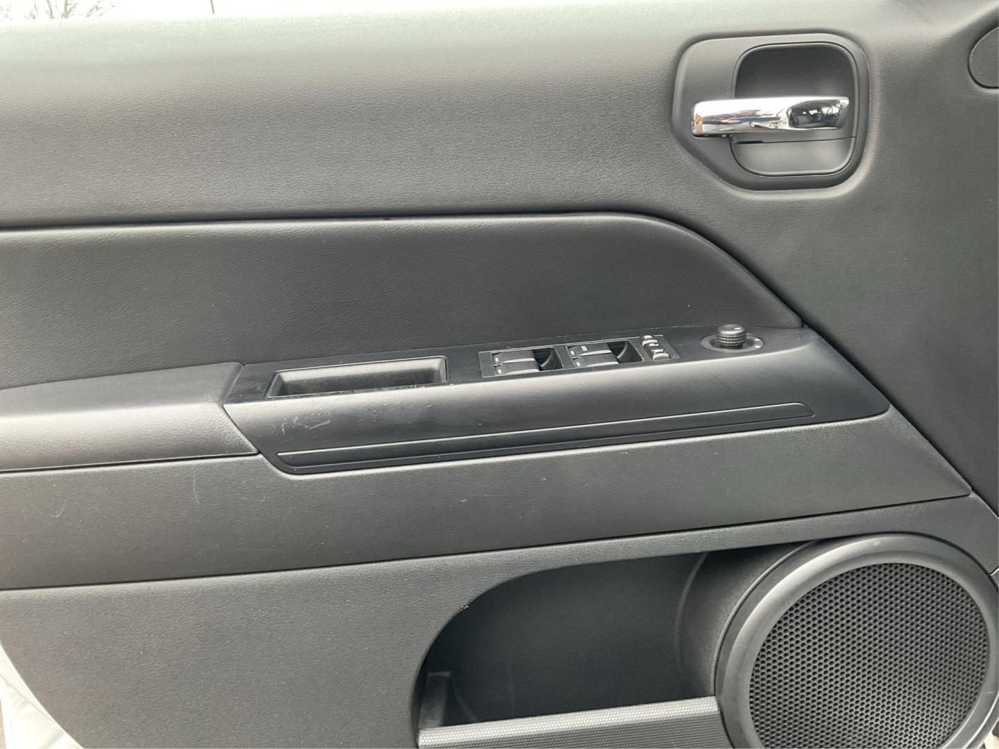 2014 Jeep Patriot Sport (1C4NJRBB0ED) with an Other engine, located at 1099 N County Rd 25A, Troy, OH, 45373, (937) 908-9800, 40.057079, -84.212883 - 2014 Jeep Patriot Sport - Photo#16