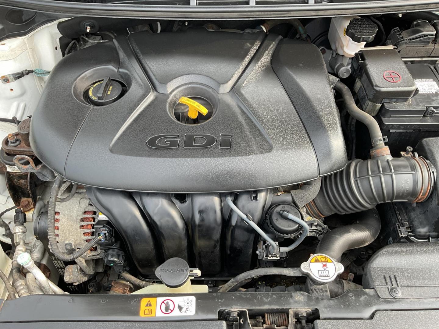 2014 Kia Forte EX (KNAFX4A81E5) with an 2L I-4 gasoline direct injection engine, located at 1099 N County Rd 25A, Troy, OH, 45373, (937) 908-9800, 40.057079, -84.212883 - 2014 Kia Forte EX - Photo#11