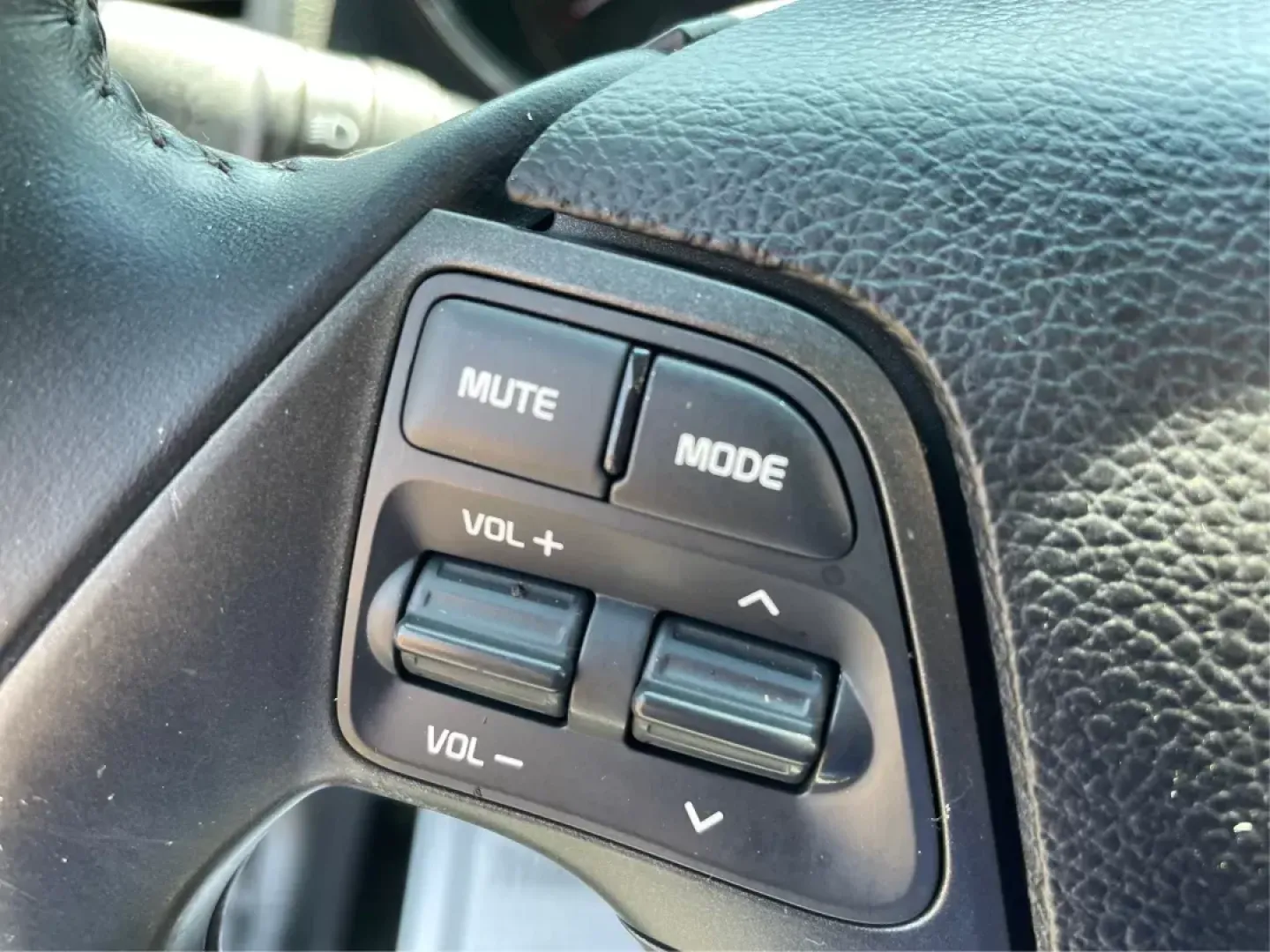 2014 Kia Forte EX (KNAFX4A88E5) with an 2L I-4 gasoline direct injection engine, located at 8750 N County Rd 25A, Piqua, OH, 45356, (937) 908-9800, 40.164391, -84.232513 - **Elevate Your Everyday Commute with the 2014 Kia Forte EX Perfect for the Modern Lifestyle**<br /> <br /> Looking for a reliable vehicle that effortlessly combines style, comfort, and affordability? The 2014 Kia Forte EX is the perfect choice for budget-conscious buyers and growing families alike. - Photo#15