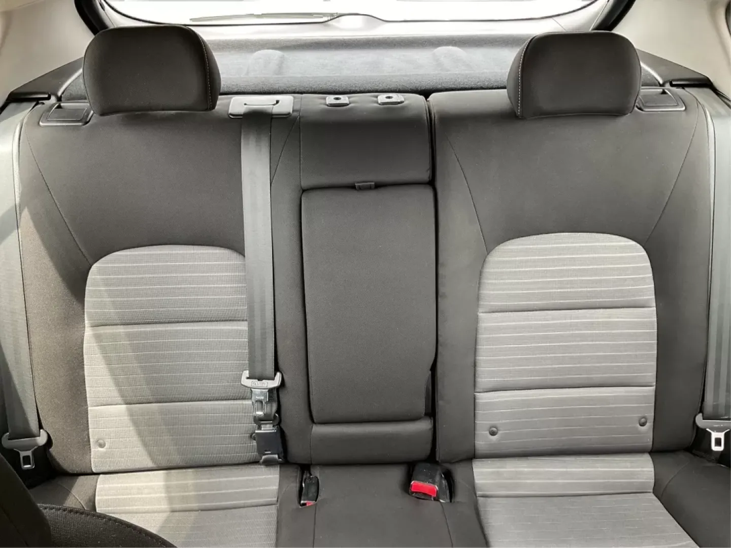 2014 Kia Forte EX (KNAFX5A88E5) with an 2L I-4 gasoline direct injection engine, located at 401 Woodman Dr, Riverside, OH, 45431, (937) 908-9800, 39.760899, -84.123421 - **Discover Your Next Adventure with the 2014 Kia Forte EX at Advantage Car and Credit!**<br /> <br /> Are you ready to elevate your daily commute or embark on weekend adventures? The 2014 Kia Forte EX is the perfect companion, whether you're navigating the bustling streets of Fairborn, OH, or hittin - Photo#14