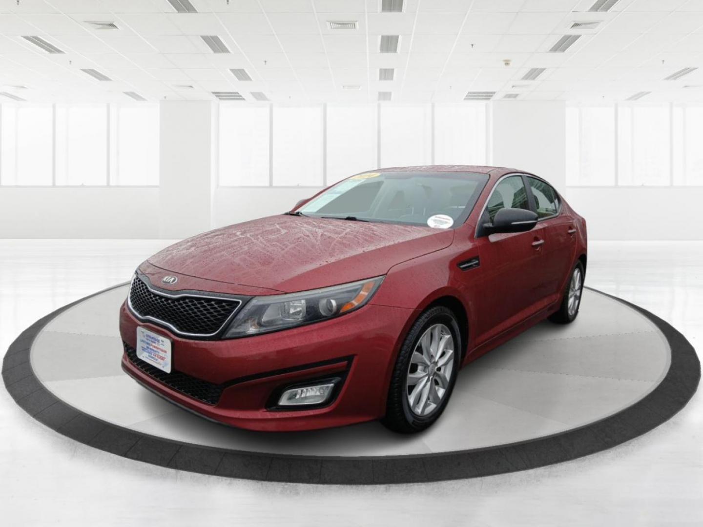 2014 Kia Optima EX (5XXGN4A76EG) with an 2.4L L4 DOHC 16V engine, 6-Speed Automatic transmission, located at 1230 East Main St, Xenia, OH, 45385, (937) 908-9800, 39.688026, -83.910172 - 2014 Kia Optima EX - Photo#7