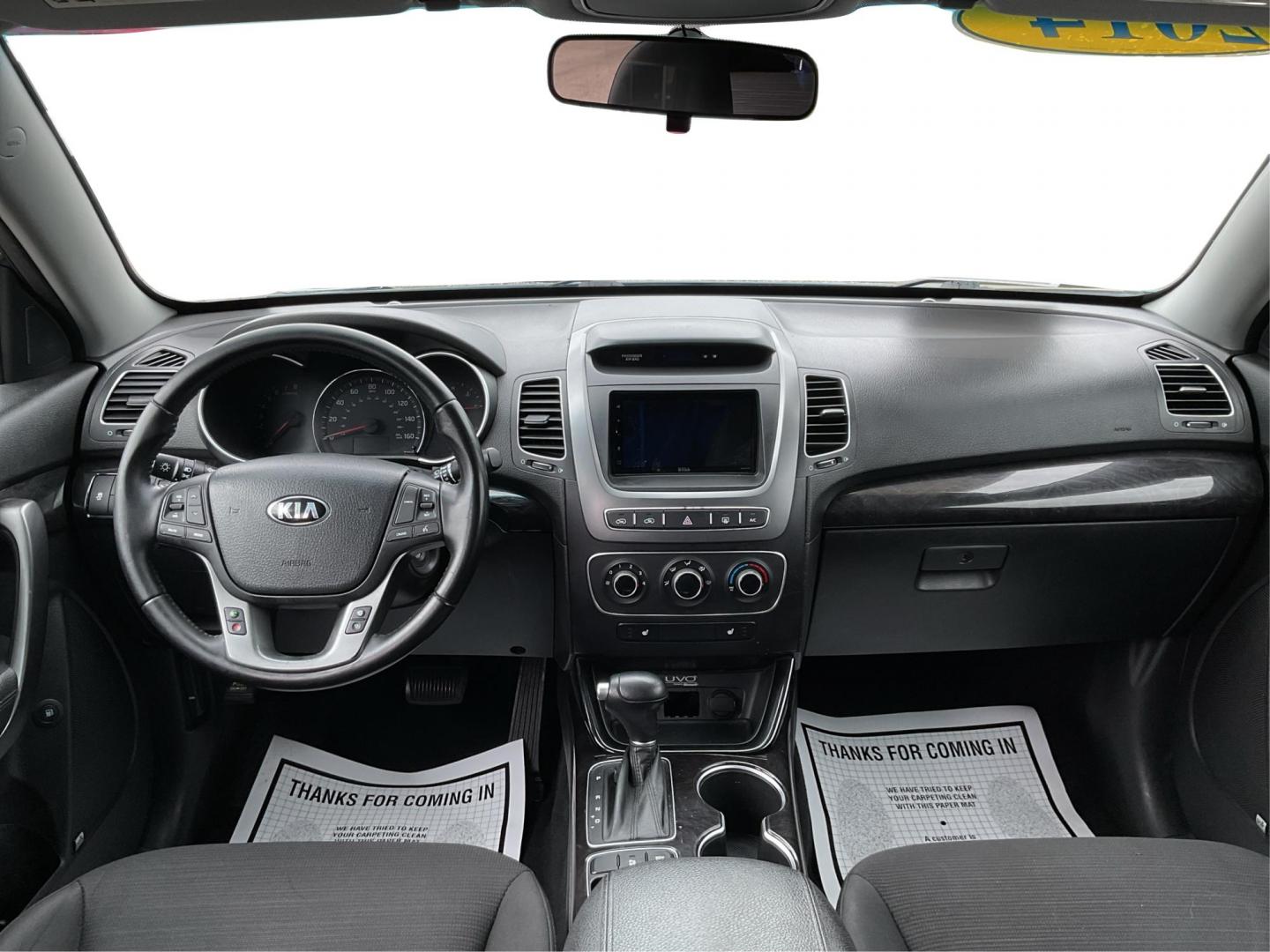 2014 Blue Kia Sorento LX 2WD (5XYKT3A64EG) with an 2.4L L4 DOHC 16V engine, 6-Speed Automatic transmission, located at 8750 N County Rd 25A, Piqua, OH, 45356, (937) 908-9800, 40.164391, -84.232513 - 2014 Kia Sorento LX 2WD - Photo#18