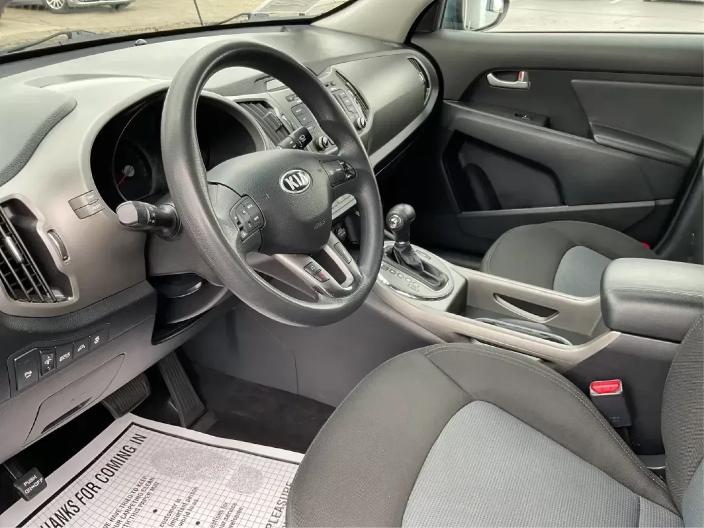 2014 Kia Sportage LX (KNDPBCAC3E7) with an 2.4L I-4 gasoline direct injection engine, located at 880 E. National Road, Vandalia, OH, 45377, (937) 908-9800, 39.891918, -84.183594 - 2014 Kia Sportage LX - Photo#9