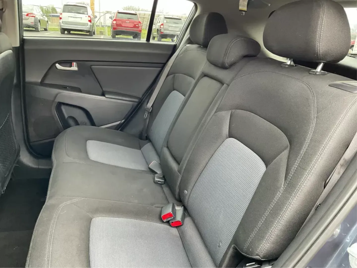 2014 Kia Sportage LX (KNDPBCAC3E7) with an 2.4L I-4 gasoline direct injection engine, located at 880 E. National Road, Vandalia, OH, 45377, (937) 908-9800, 39.891918, -84.183594 - 2014 Kia Sportage LX - Photo#10