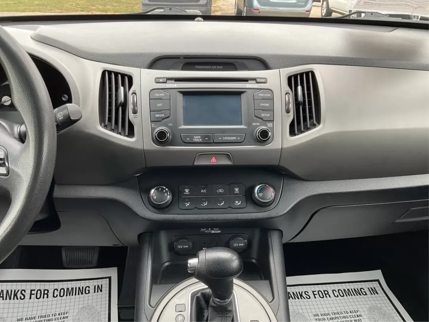 2014 Kia Sportage LX (KNDPBCAC3E7) with an 2.4L I-4 gasoline direct injection engine, located at 4508 South Dixie Dr, Moraine, OH, 45439, (937) 908-9800, 39.689976, -84.218452 - **Adventure Awaits: Explore the 2014 Kia Sportage LX at Advantage Car and Credit!**<br /> <br /> Are you ready to embrace the open road and create unforgettable memories? The 2014 Kia Sportage LX is your ticket to adventure, perfect for weekend getaways, family trips, or daily commuting around Fairb - Photo#13