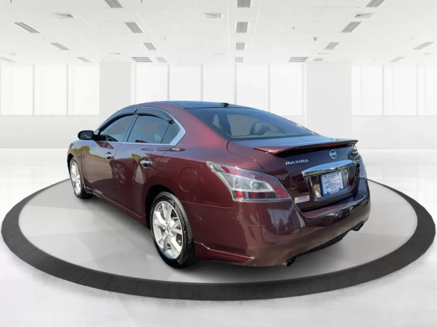 2014 Nissan Maxima 3.5 SV (1N4AA5AP9EC) with an VQ 3.5L V-6 DOHC engine, located at 8750 N County Rd 25A, Piqua, OH, 45356, (937) 908-9800, 40.164391, -84.232513 - **Discover Your Next Adventure with the 2014 Nissan Maxima at Advantage Car and Credit!**<br /> <br /> Are you ready to elevate your daily commute or embark on exciting weekend getaways? Look no further than the stunning 2014 Nissan Maxima, available now at Advantage Car and Credit in Fairborn, OH. - Photo#4
