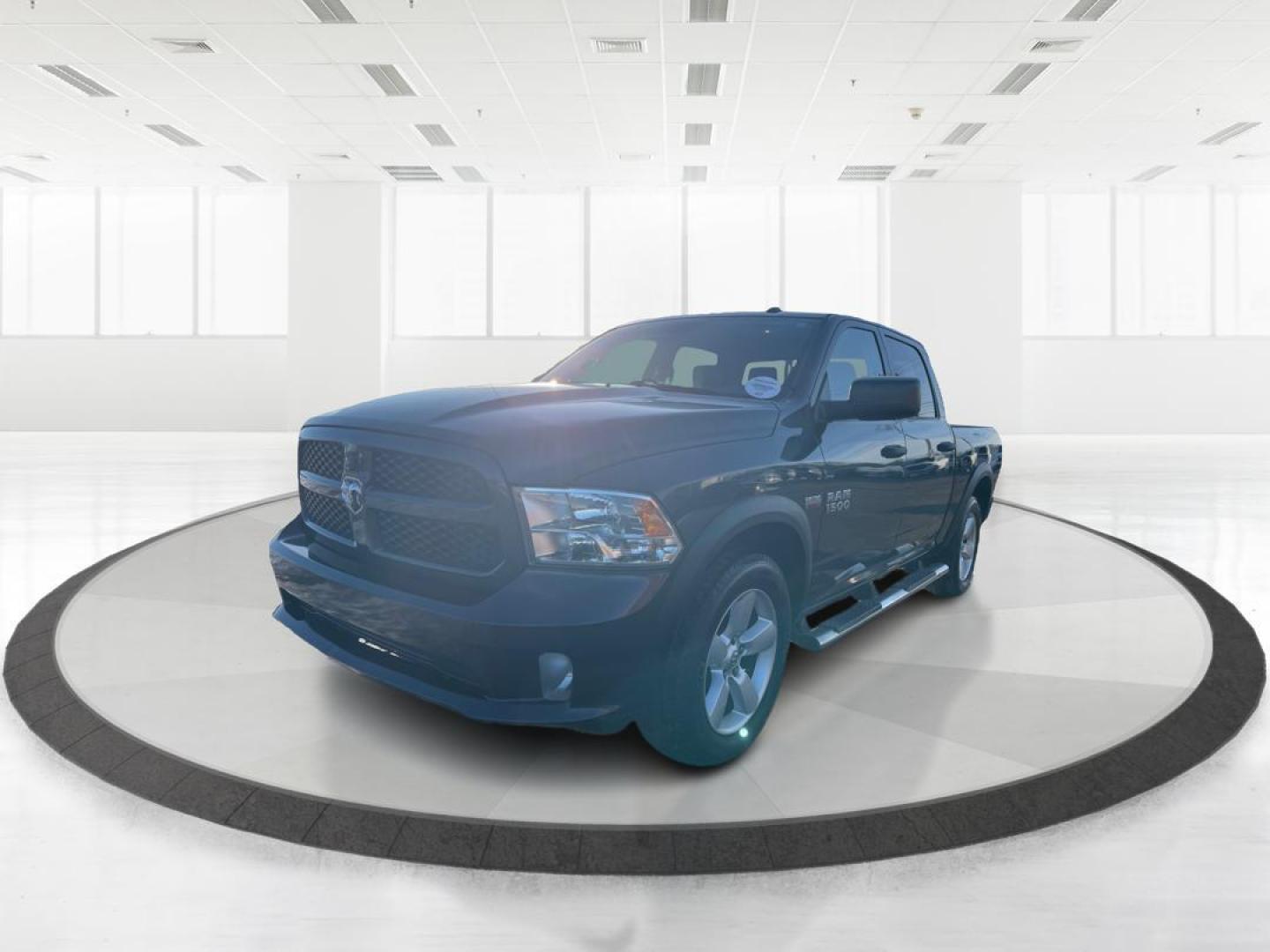 2014 Ram 1500 Tradesman Crew Cab SWB 4WD (3C6RR7KT8EG) with an 5.7L V8 OHV 16V engine, 8-Speed Automatic transmission, located at 1099 N County Rd 25A, Troy, OH, 45373, (937) 908-9800, 40.057079, -84.212883 - 2014 Ram 1500 Tradesman Crew Cab SWB 4WD - Photo#7