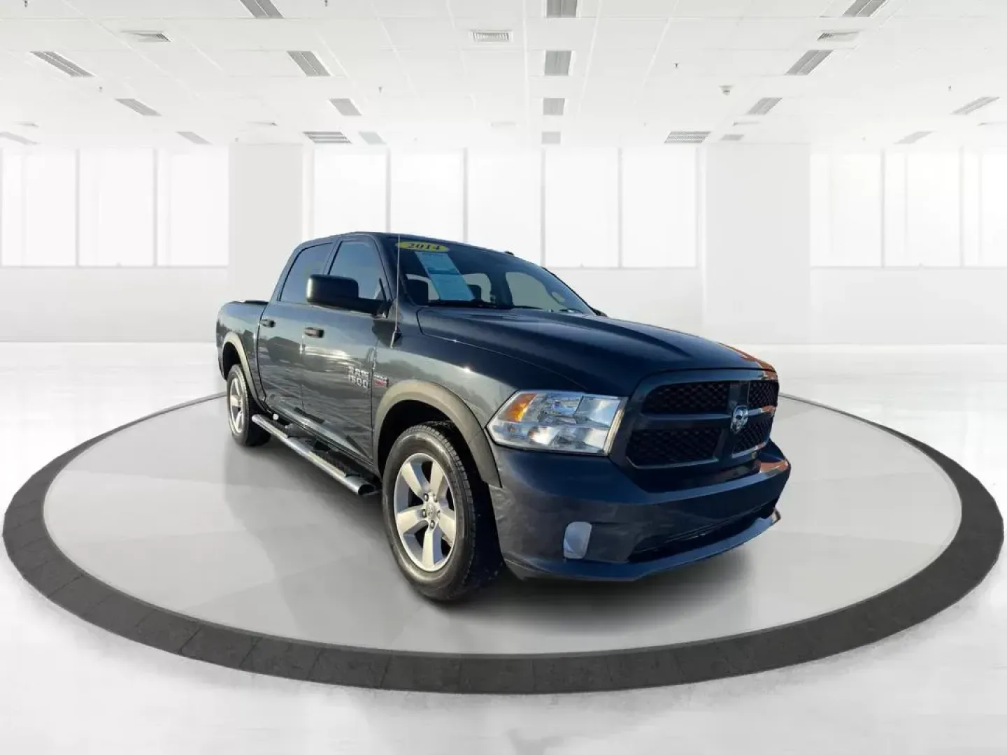 2014 Ram 1500 Tradesman Crew Cab SWB 4WD (3C6RR7KT8EG) with an 5.7L V8 OHV 16V engine, 8-Speed Automatic transmission, located at 1184 Kauffman Ave, Fairborn, OH, 45324, (937) 908-9800, 39.807072, -84.030914 - 2014 Ram 1500 Tradesman Crew Cab SWB 4WD - Photo#0
