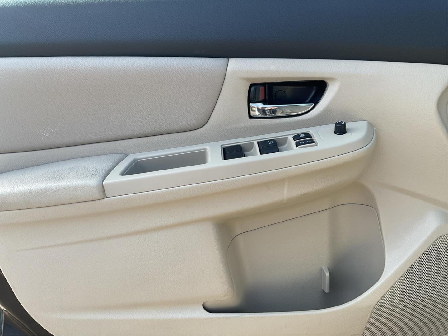 2014 Subaru Impreza 2.0i Sport Premium (JF1GPAL65E8) with an 2L H-4 DOHC engine, located at 1184 Kauffman Ave, Fairborn, OH, 45324, (937) 908-9800, 39.807072, -84.030914 - 2014 Subaru Impreza 2.0i Sport Premium - Photo#16