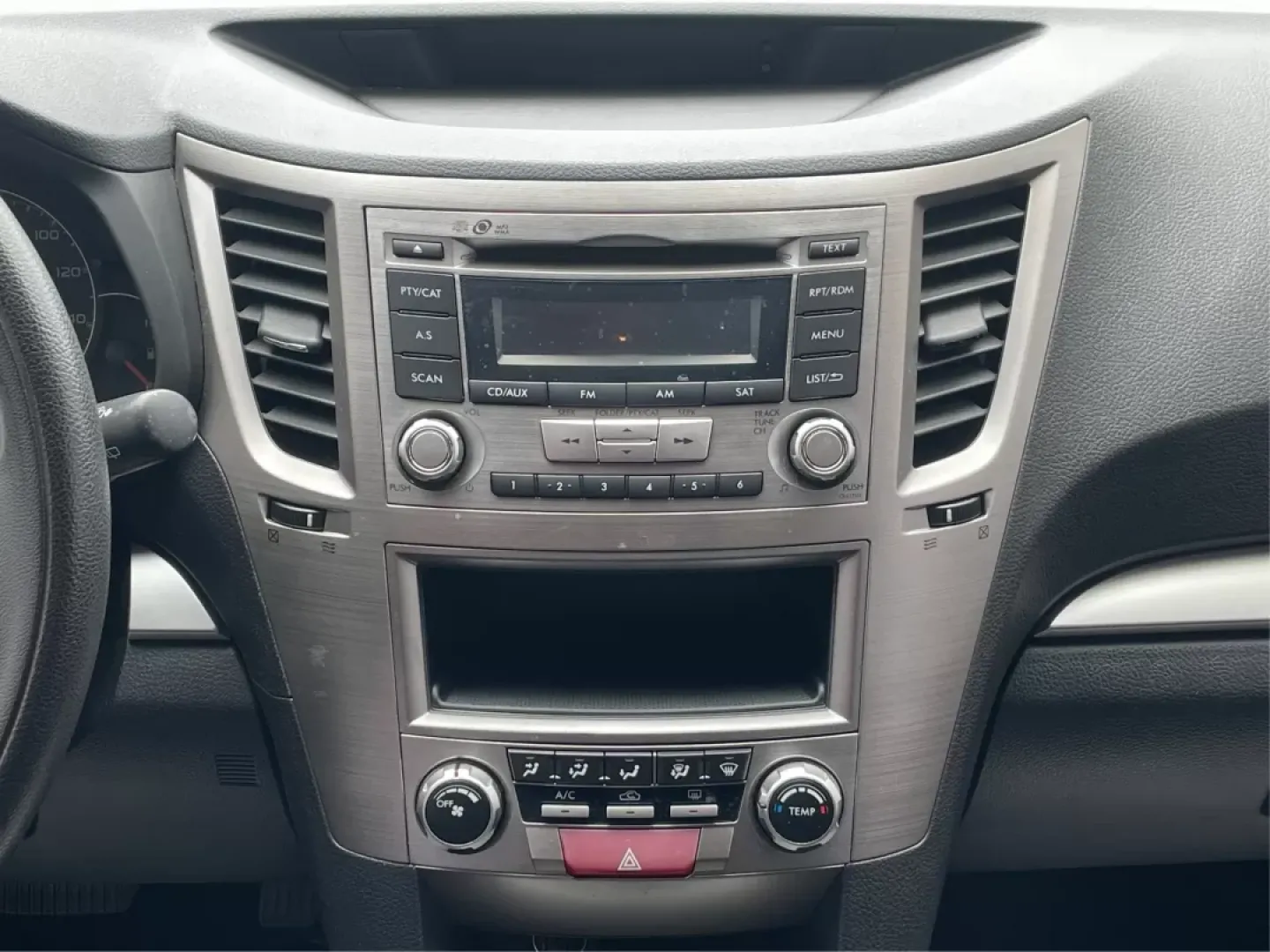 2014 Subaru Outback 2.5i (4S4BRBAC8E3) with an 2.5L H-4 DOHC engine, located at 1230 East Main St, Xenia, OH, 45385, (937) 908-9800, 39.688026, -83.910172 - Experience the perfect blend of adventure and practicality with this 2014 Subaru Outback 2.5i, available now at Advantage Car and Credit, located at 1184 Kauffman Ave, Fairborn, OH 45324. This versatile hatchback is ideal for weekend getaways with friends, daily commutes, or family outings, making i - Photo#13