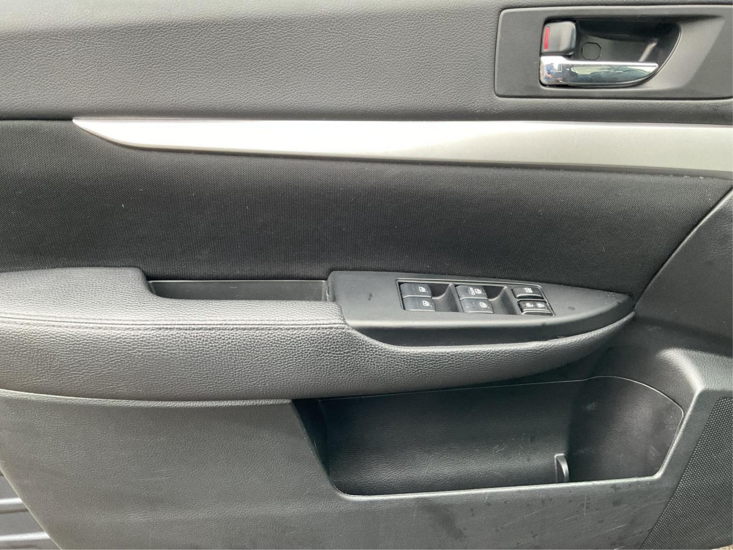 2014 Subaru Outback 2.5i Premium (4S4BRCDC0E3) with an 2.5L H-4 DOHC engine, located at 1951 S Dayton Lakeview Rd., New Carlisle, OH, 45344, (937) 908-9800, 39.890999, -84.050255 - 2014 Subaru Outback 2.5i Premium - Photo#17