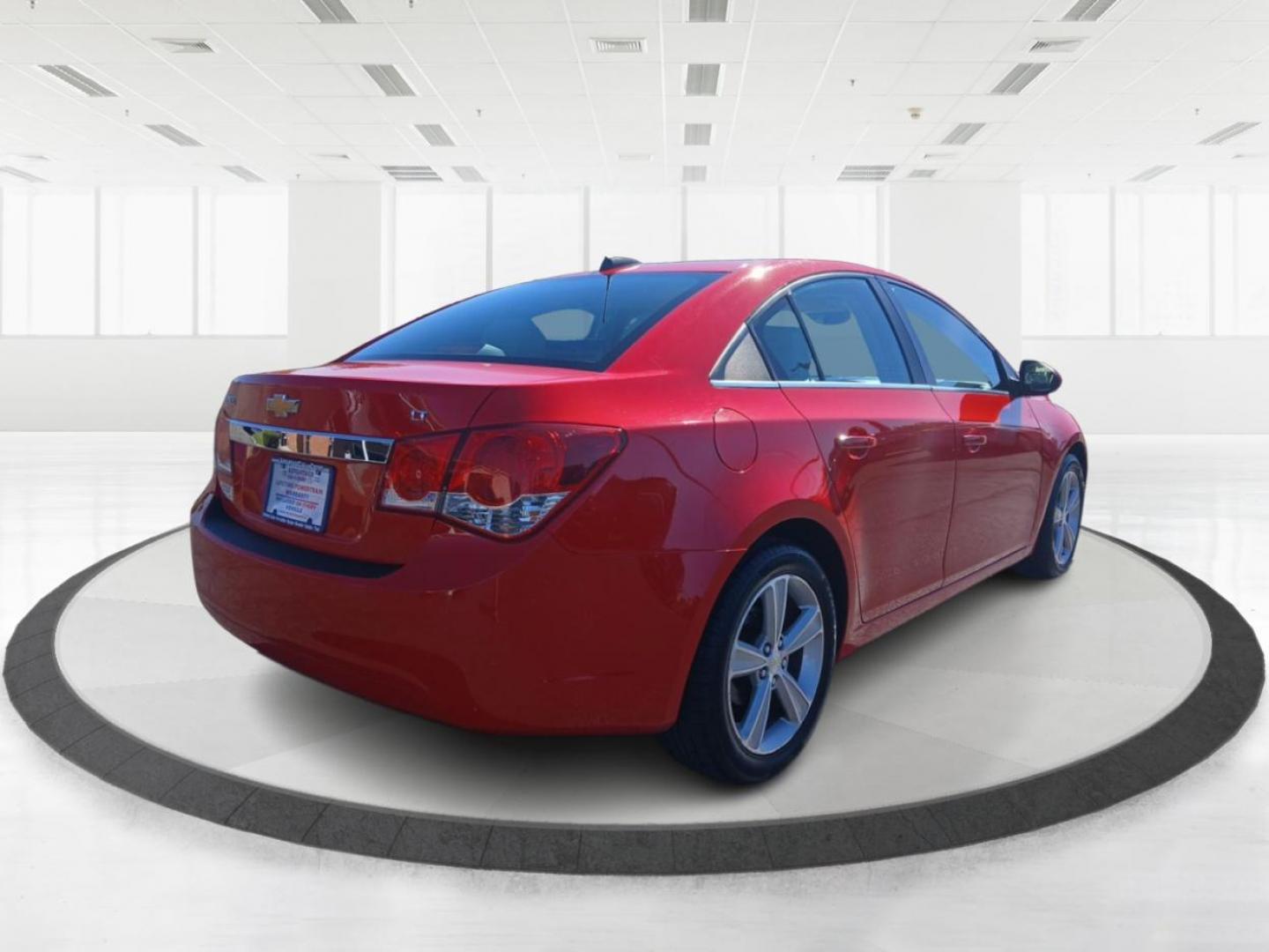 2015 Chevrolet Cruze 2LT Auto (1G1PE5SB6F7) with an 1.4L L4 DOHC 16V TURBO engine, 6-Speed Automatic transmission, located at 401 Woodman Dr, Riverside, OH, 45431, (937) 908-9800, 39.760899, -84.123421 - 2015 Chevrolet Cruze 2LT Auto - Photo#2
