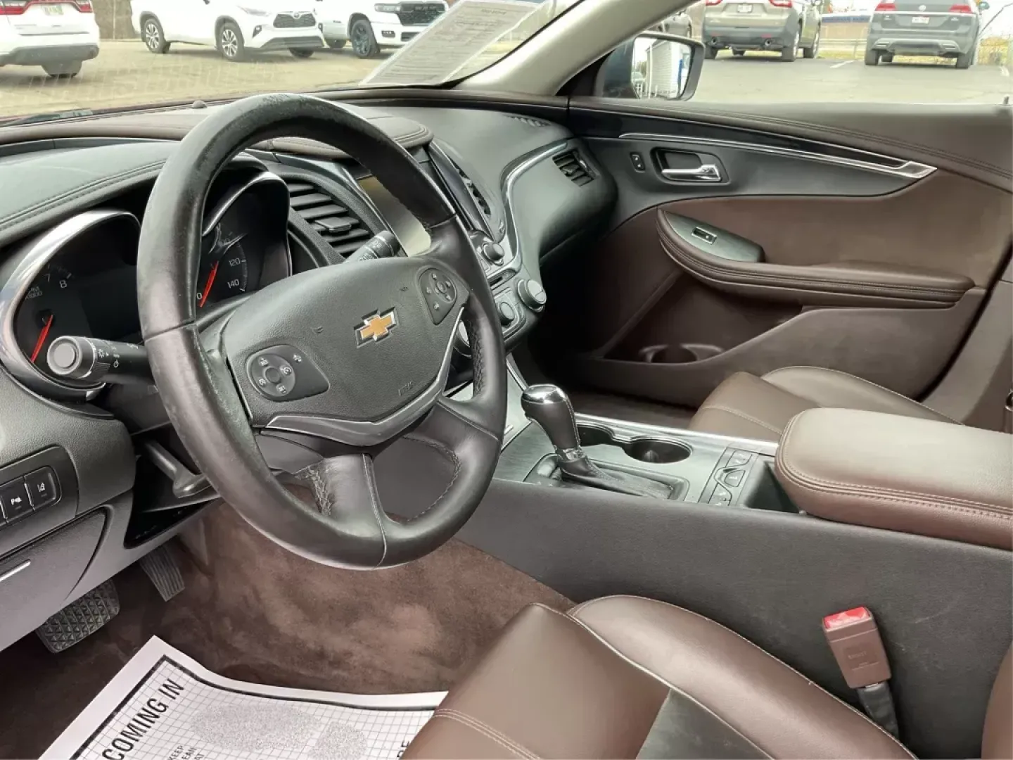 2015 Chevrolet Impala 2LT (2G1125S33F9) with an 3.6L V-6 gasoline direct injection engine, located at 1184 Kauffman Ave, Fairborn, OH, 45324, (937) 908-9800, 39.807072, -84.030914 - 2015 Chevrolet Impala 2LT - Photo#8