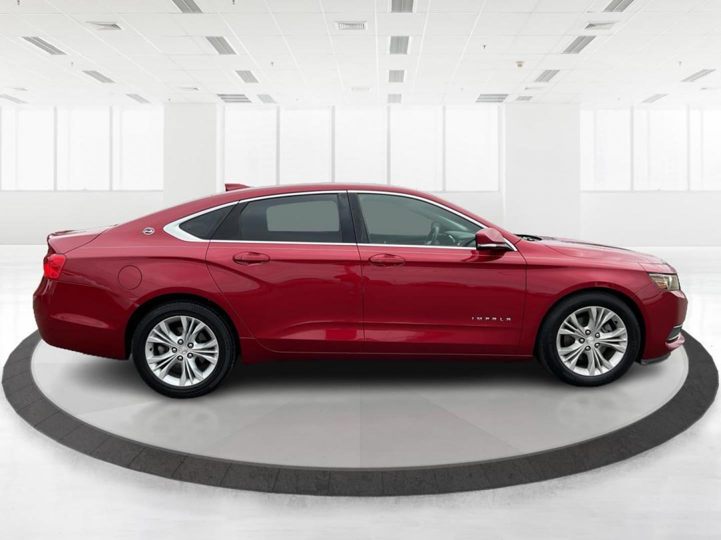 2015 Chevrolet Impala 2LT (2G1125S33F9) with an 3.6L V-6 gasoline direct injection engine, located at 1184 Kauffman Ave, Fairborn, OH, 45324, (937) 908-9800, 39.807072, -84.030914 - 2015 Chevrolet Impala 2LT - Photo#1