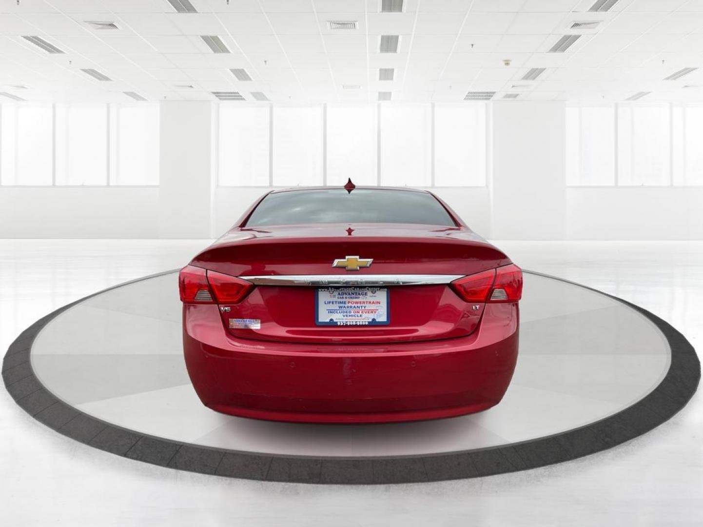 2015 Chevrolet Impala 2LT (2G1125S33F9) with an 3.6L V-6 gasoline direct injection engine, located at 1184 Kauffman Ave, Fairborn, OH, 45324, (937) 908-9800, 39.807072, -84.030914 - 2015 Chevrolet Impala 2LT - Photo#3