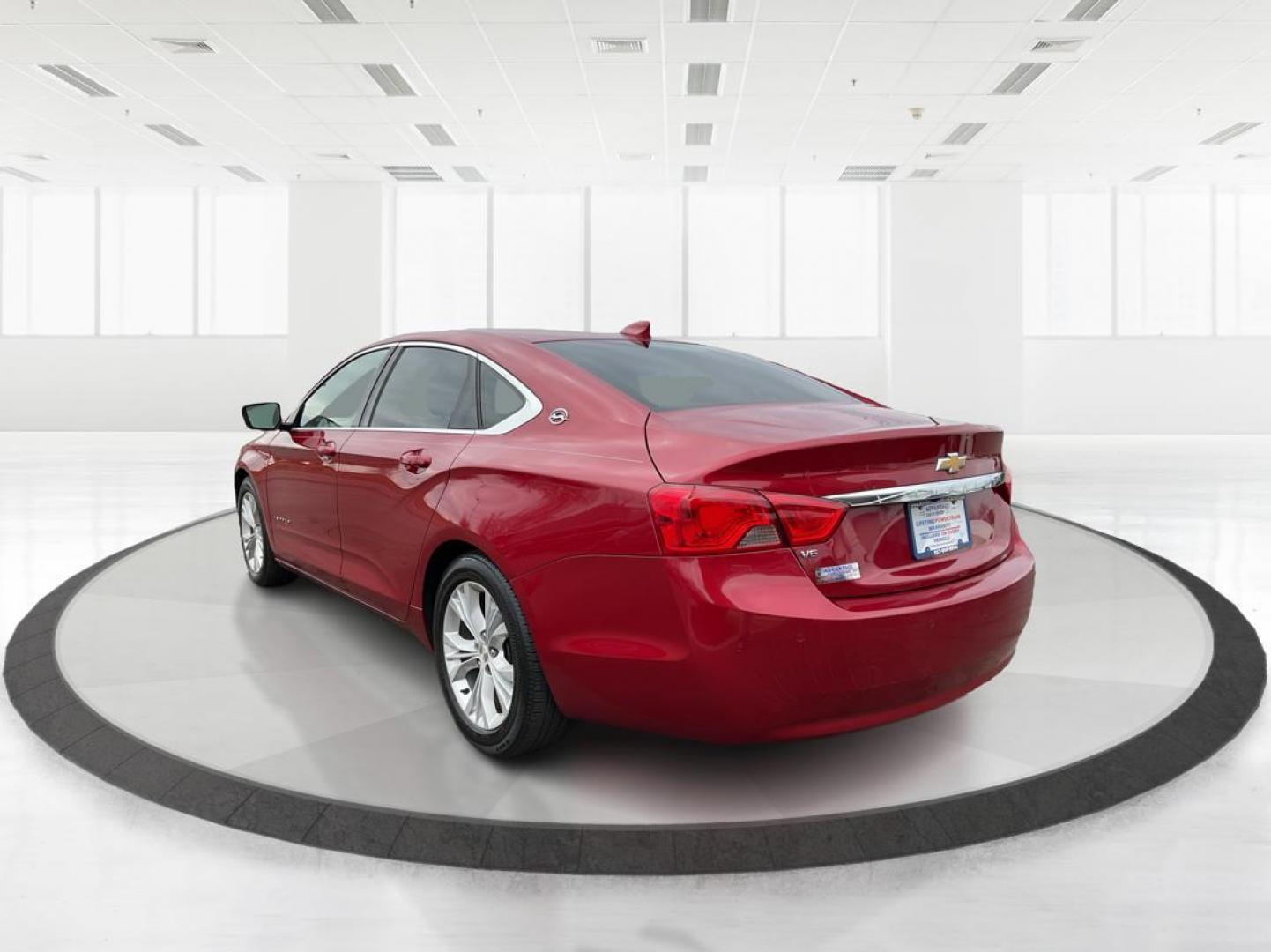 2015 Chevrolet Impala 2LT (2G1125S33F9) with an 3.6L V-6 gasoline direct injection engine, located at 1184 Kauffman Ave, Fairborn, OH, 45324, (937) 908-9800, 39.807072, -84.030914 - 2015 Chevrolet Impala 2LT - Photo#4