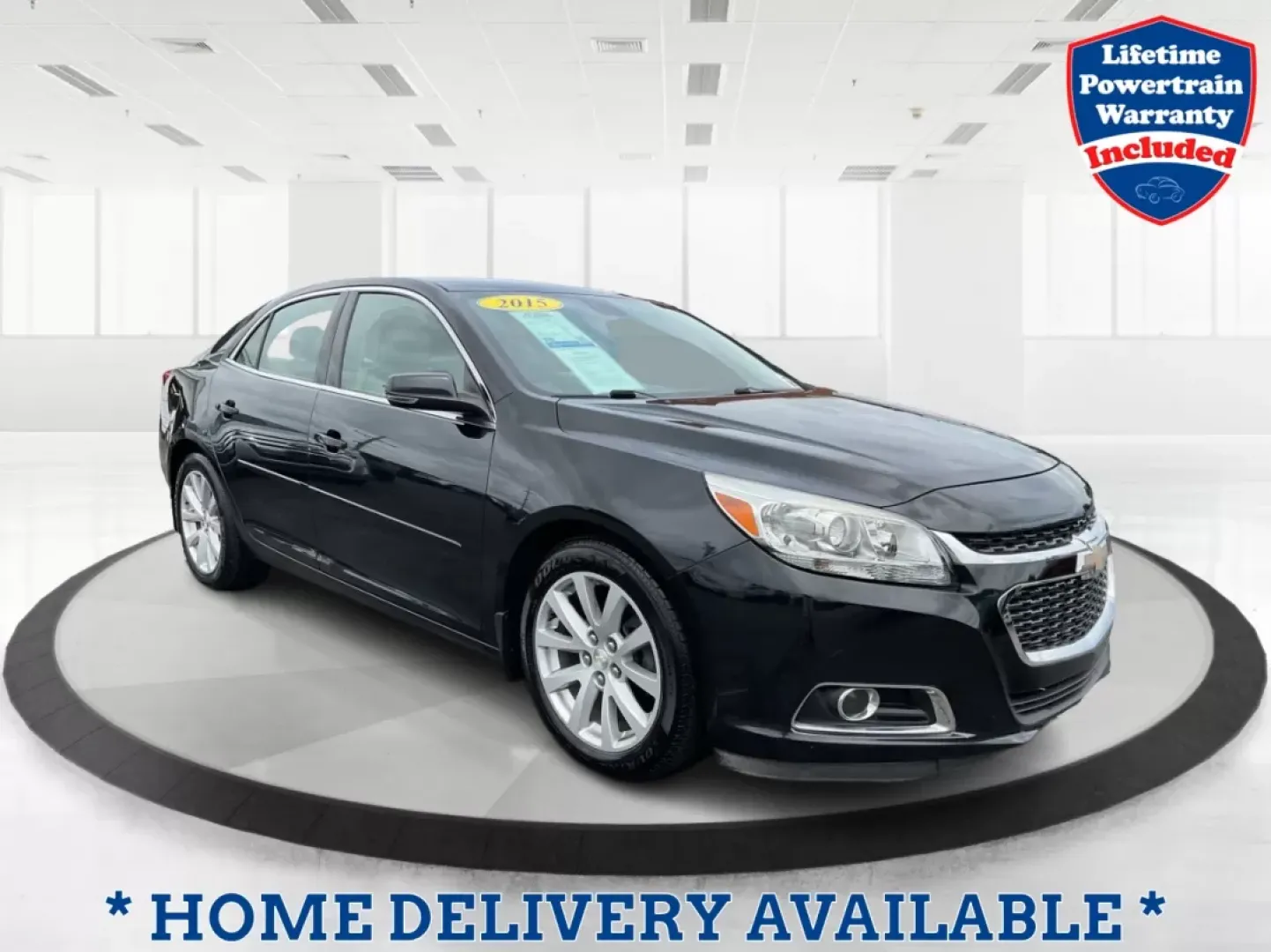 2015 Chevrolet Malibu 2LT (1G11D5SL3FF) with an ECOTEC 2.5L I-4 gasoline direct injection engine, located at 401 Woodman Dr, Riverside, OH, 45431, (937) 908-9800, 39.760899, -84.123421 - **Unleash Your Daily Adventures with the 2015 Chevrolet Malibu 2LT at Advantage Car and Credit in Fairborn, OH!**<br /> <br /> Are you looking for a reliable vehicle that perfectly blends comfort, style, and affordability? Look no further! The 2015 Chevrolet Malibu 2LT is the ideal companion for any - Photo#0