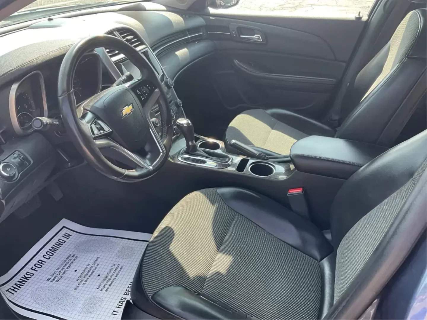 2015 Chevrolet Malibu 2LT (1G11D5SL8FF) with an ECOTEC 2.5L I-4 gasoline direct injection engine, located at 1230 East Main St, Xenia, OH, 45385, (937) 908-9800, 39.688026, -83.910172 - 2015 Chevrolet Malibu 2LT - Photo#8