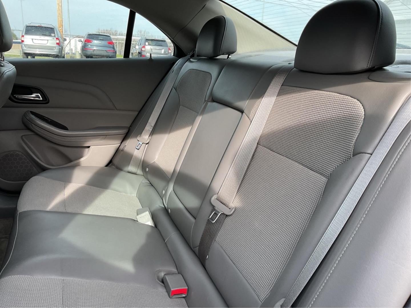 2015 Chevrolet Malibu 1LT (1G11C5SL4FF) with an ECOTEC 2.5L I-4 gasoline direct injection engine, located at 4508 South Dixie Dr, Moraine, OH, 45439, (937) 908-9800, 39.689976, -84.218452 - 2015 Chevrolet Malibu 1LT - Photo#9