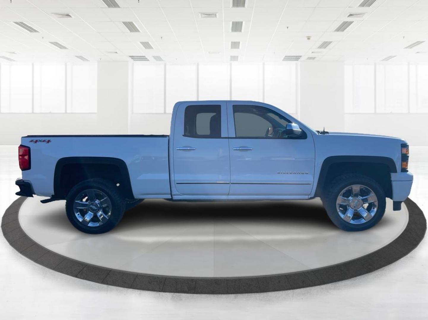 2015 Chevrolet Silverado 1500 LT Double Cab 4WD (1GCVKREC8FZ) with an Other engine, located at 8750 N County Rd 25A, Piqua, OH, 45356, (937) 908-9800, 40.164391, -84.232513 - 2015 Chevrolet Silverado 1500 LT Double Cab 4WD - Photo#1